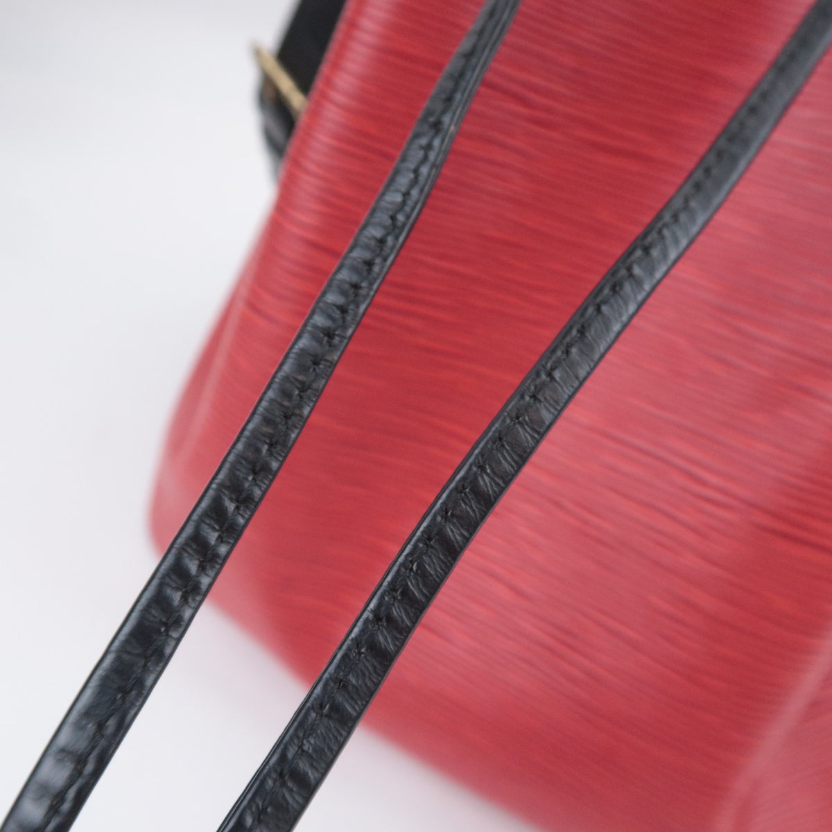 Louis Vuitton Epi Petit Noe two tone Bag Castilian Red / Noir M44172