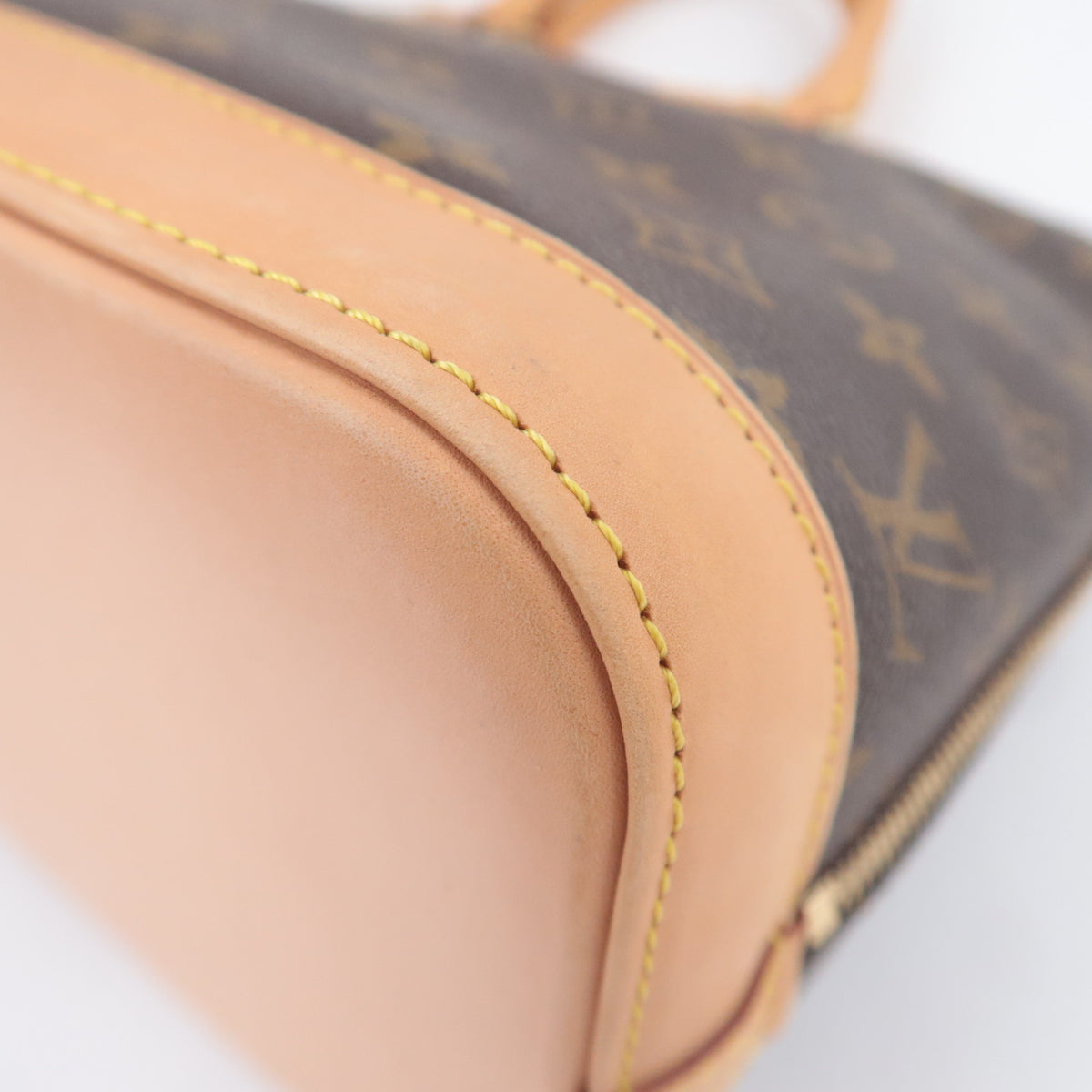 Louis Vuitton Monogram Alma Handbag M51130
