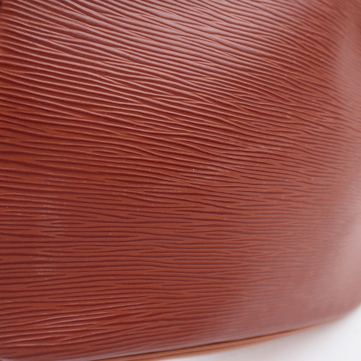 Louis Vuitton Epi Noe Two Tone Bag Kenya Brown / Zipang Gold M44028