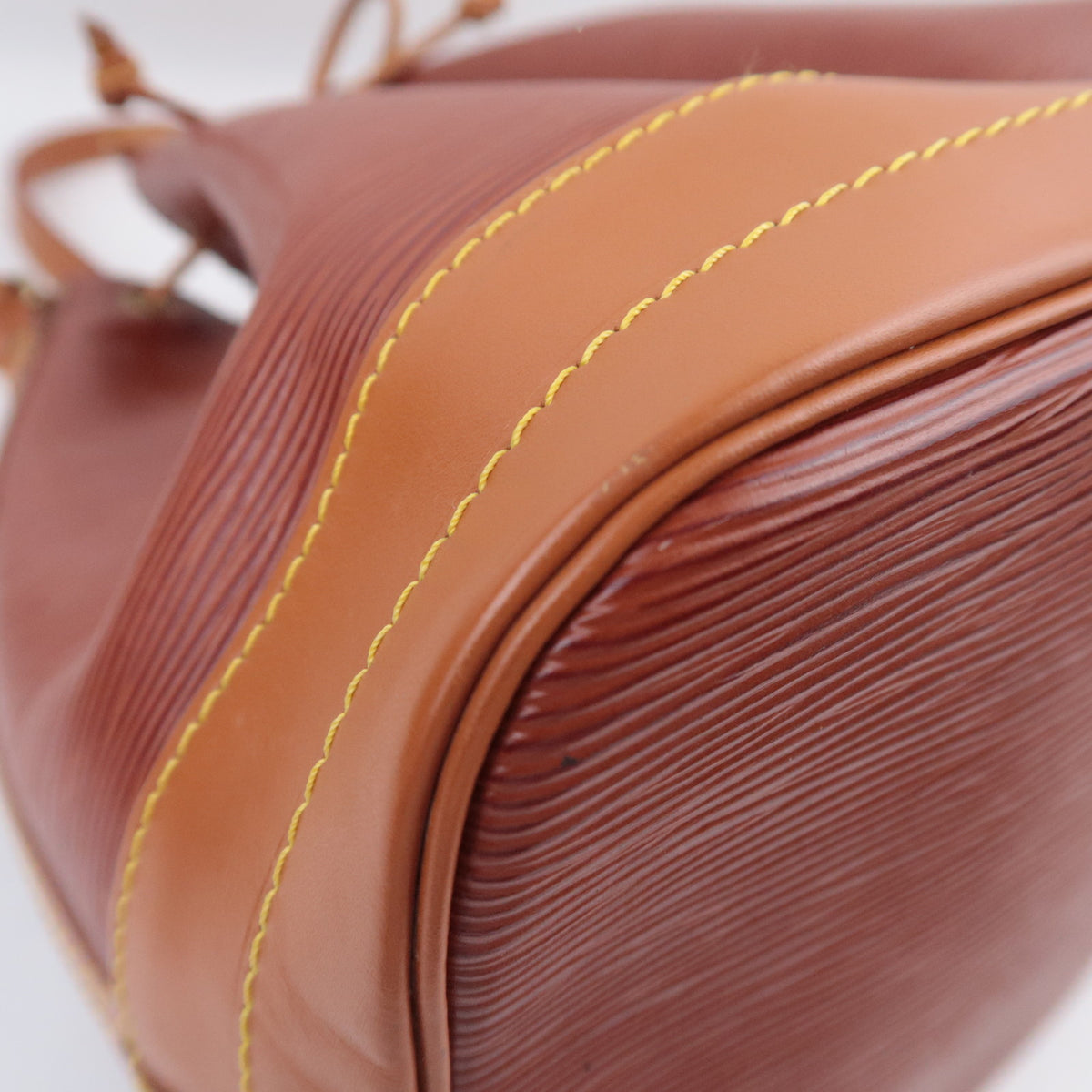 Louis Vuitton Epi Noe Two Tone Bag Kenya Brown / Zipang Gold M44028
