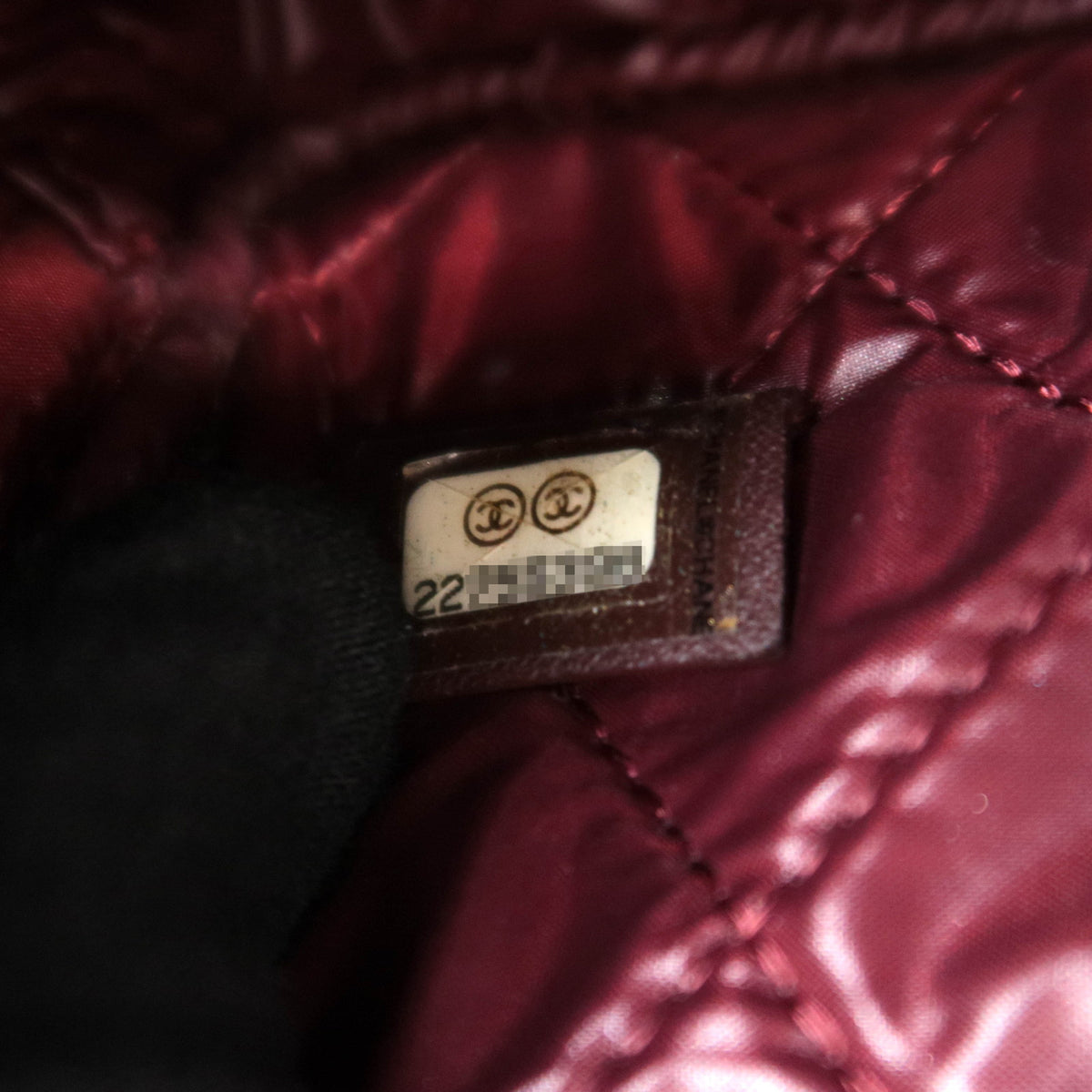 CHANEL Matelasse Mini Cosmetic Pouch Lambskin