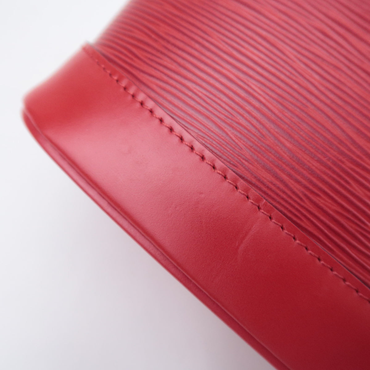Louis Vuitton Epi Alma Handbag M52147