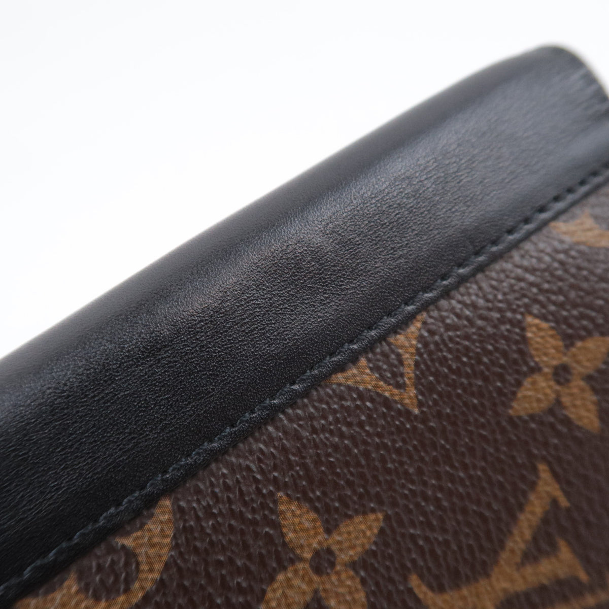 Louis Vuitton Monogram Macassar Portefeuille Brazza M69410