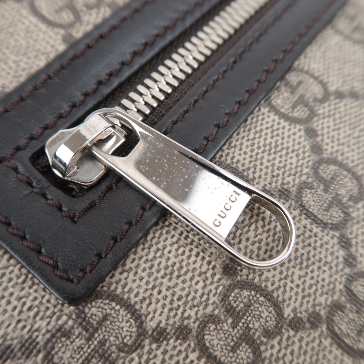 GUCCI GG Supreme Shoulder Bag 406408