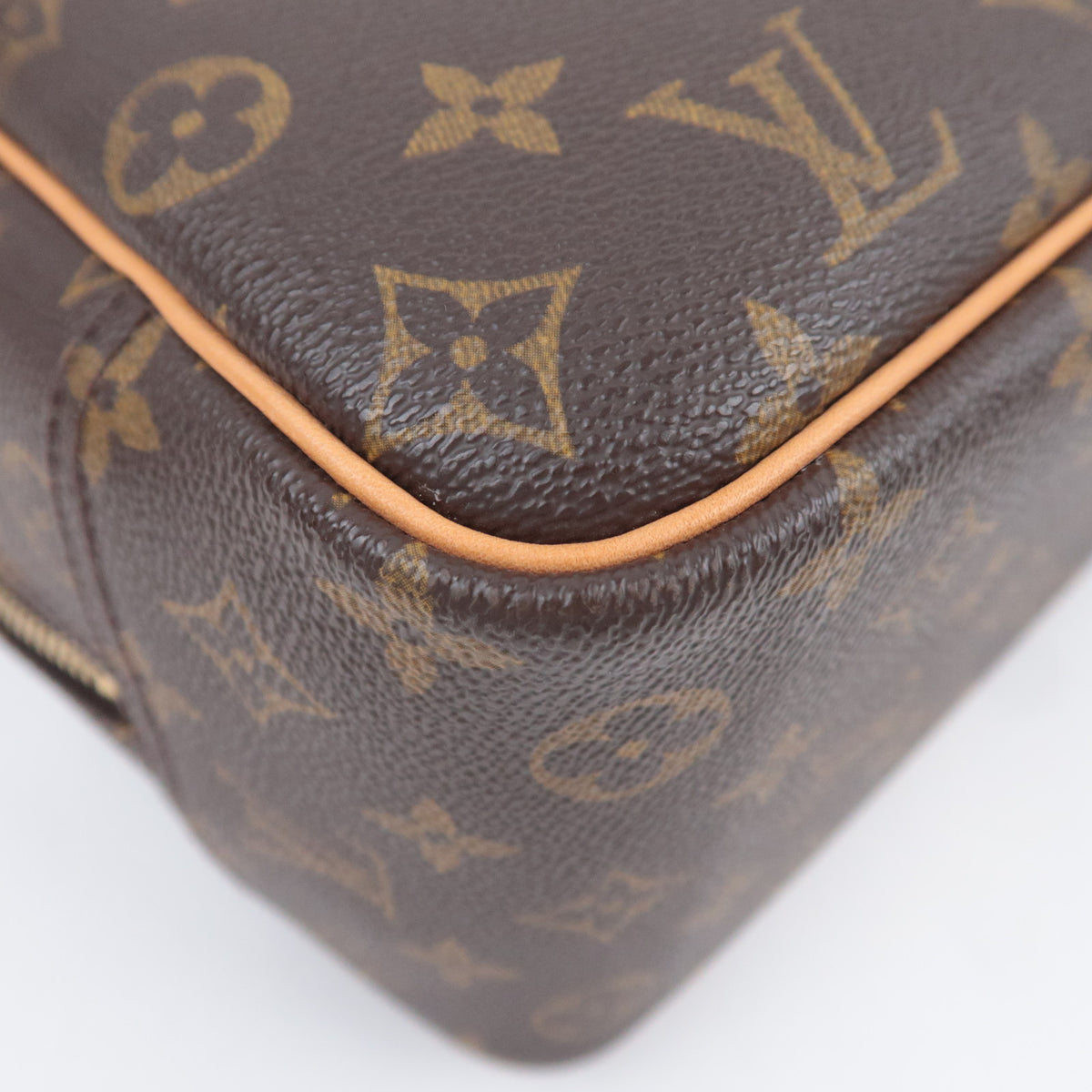 Louis Vuitton Monogram Deauville Handbag M47270
