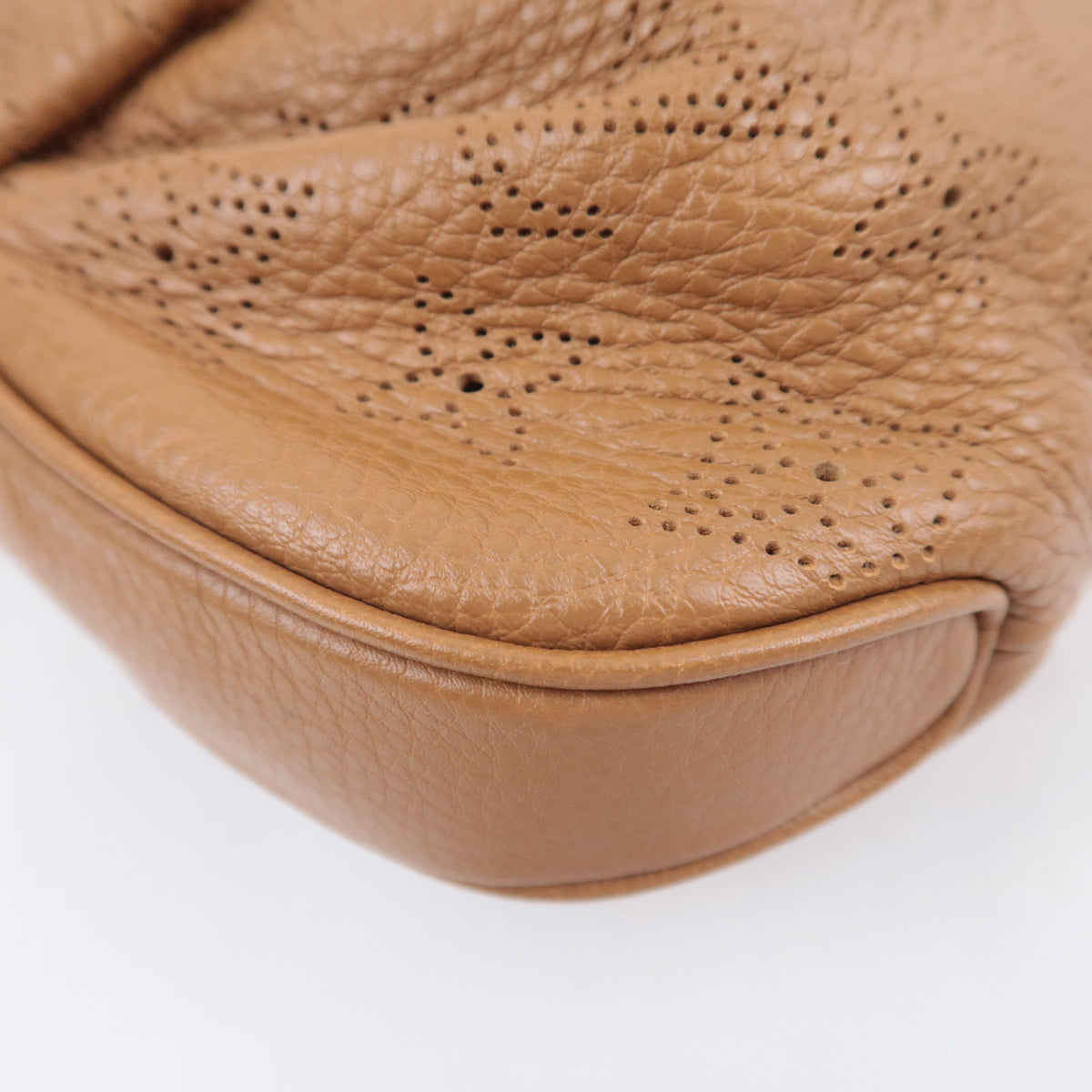 Louis Vuitton Monogram Mahina Selene PM M94212
