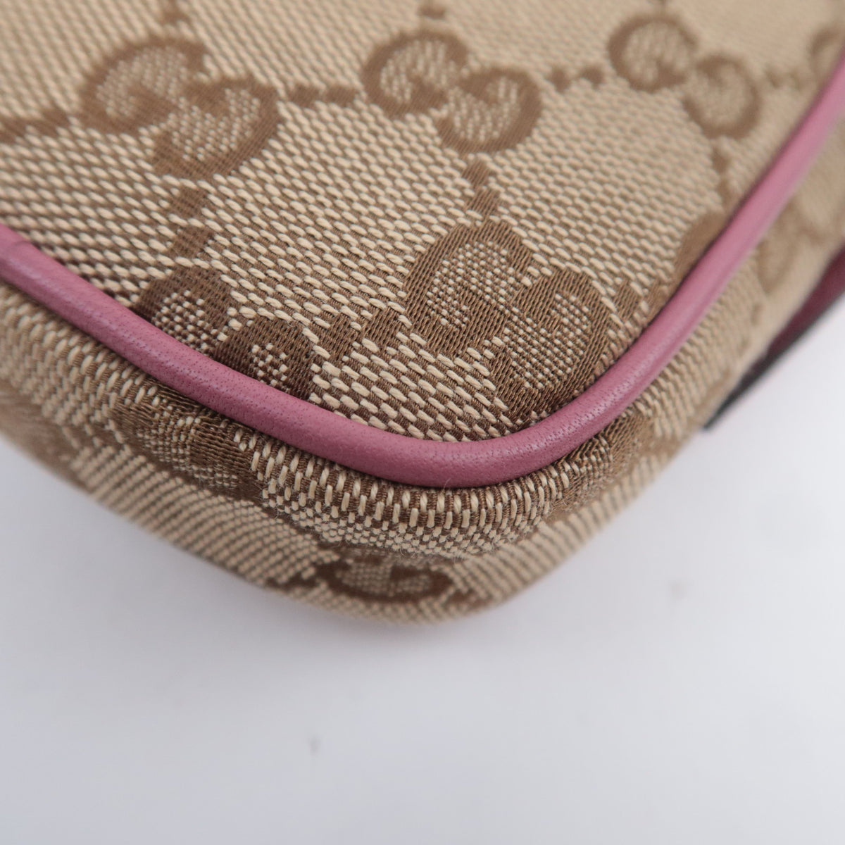 GUCCI GG Canvas Mini Pouch 115249