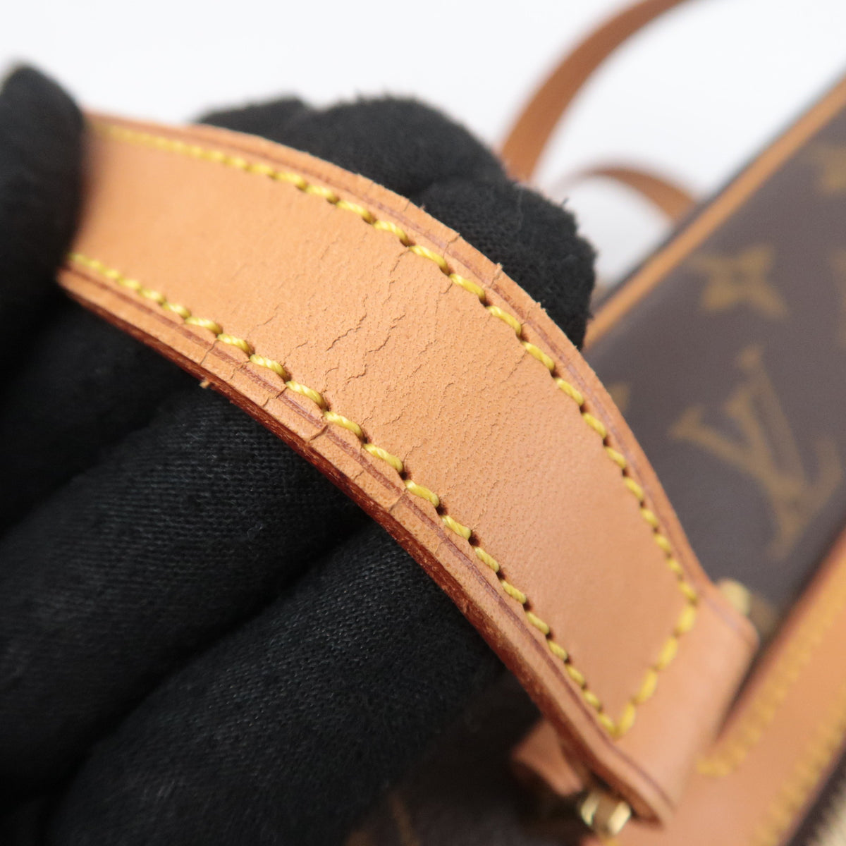 Louis Vuitton Monogram Cite GM M51181