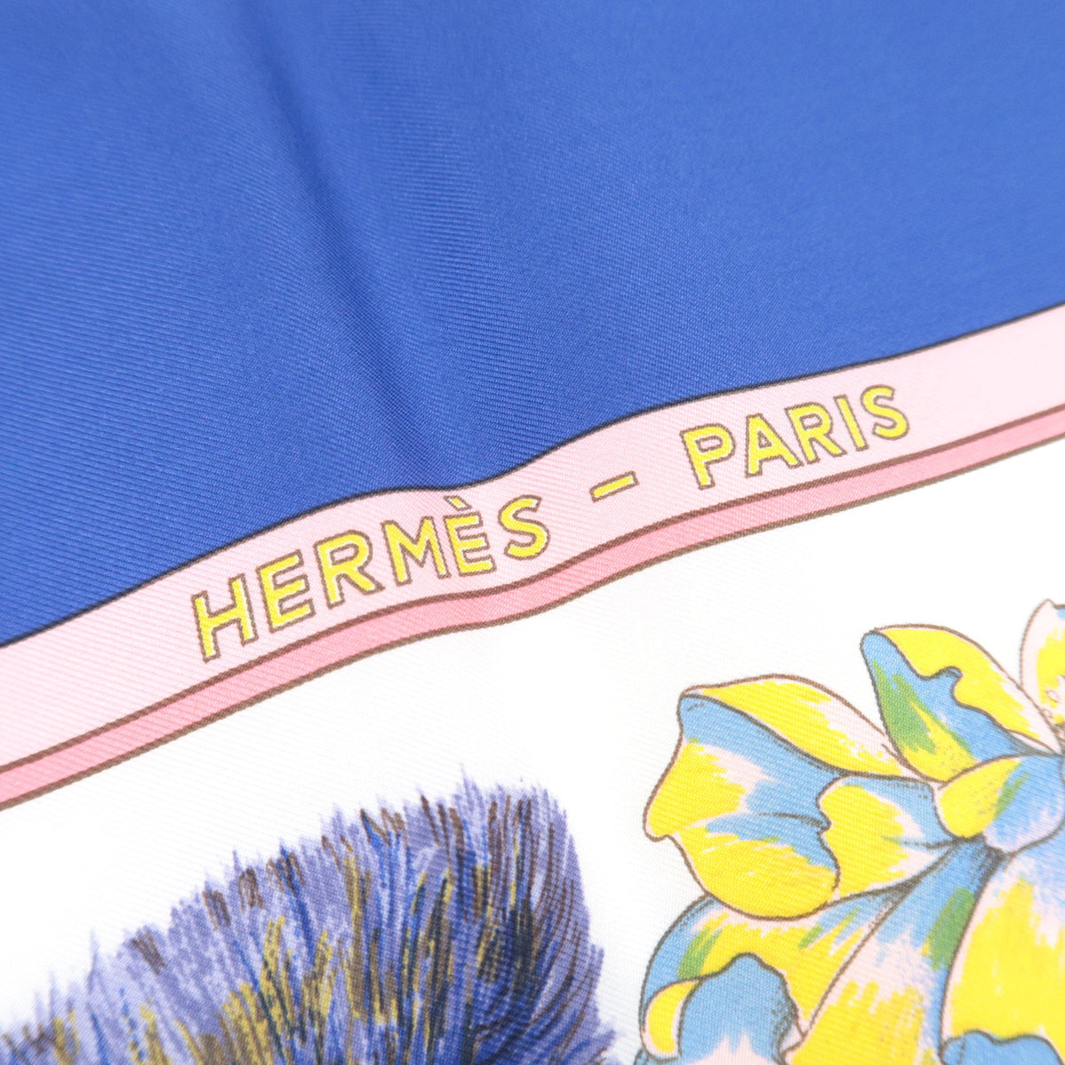 HERMES Carre 90 Scarf REGINA