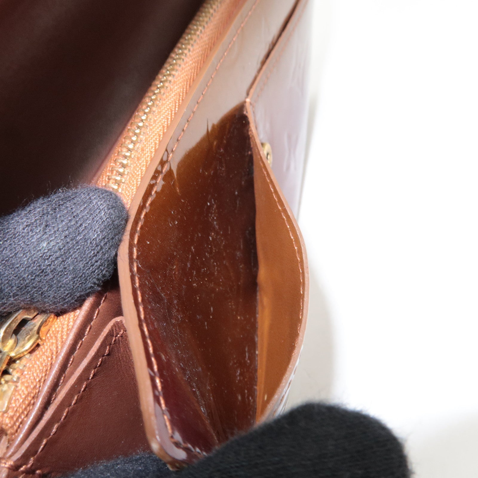 Louis Vuitton Set of 3 Wallet Monogram Portefeuille International M61217 & Pochette Porte Monnaie M61725 & Vernis Pochette Porte Monnaie Credit M91174