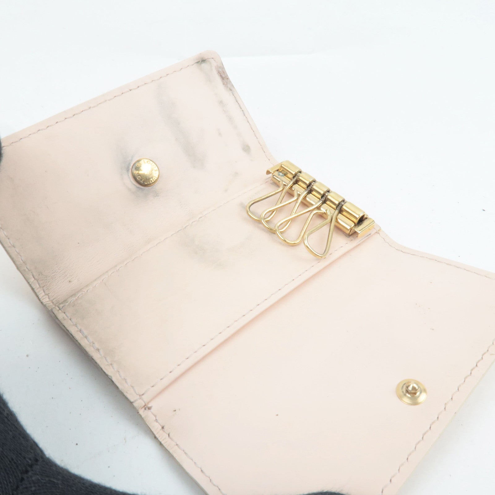 Louis Vuitton Set of 2 Monogram Multicle 6 M62630 & Monogram Vernis Multi Cles 4 M91360