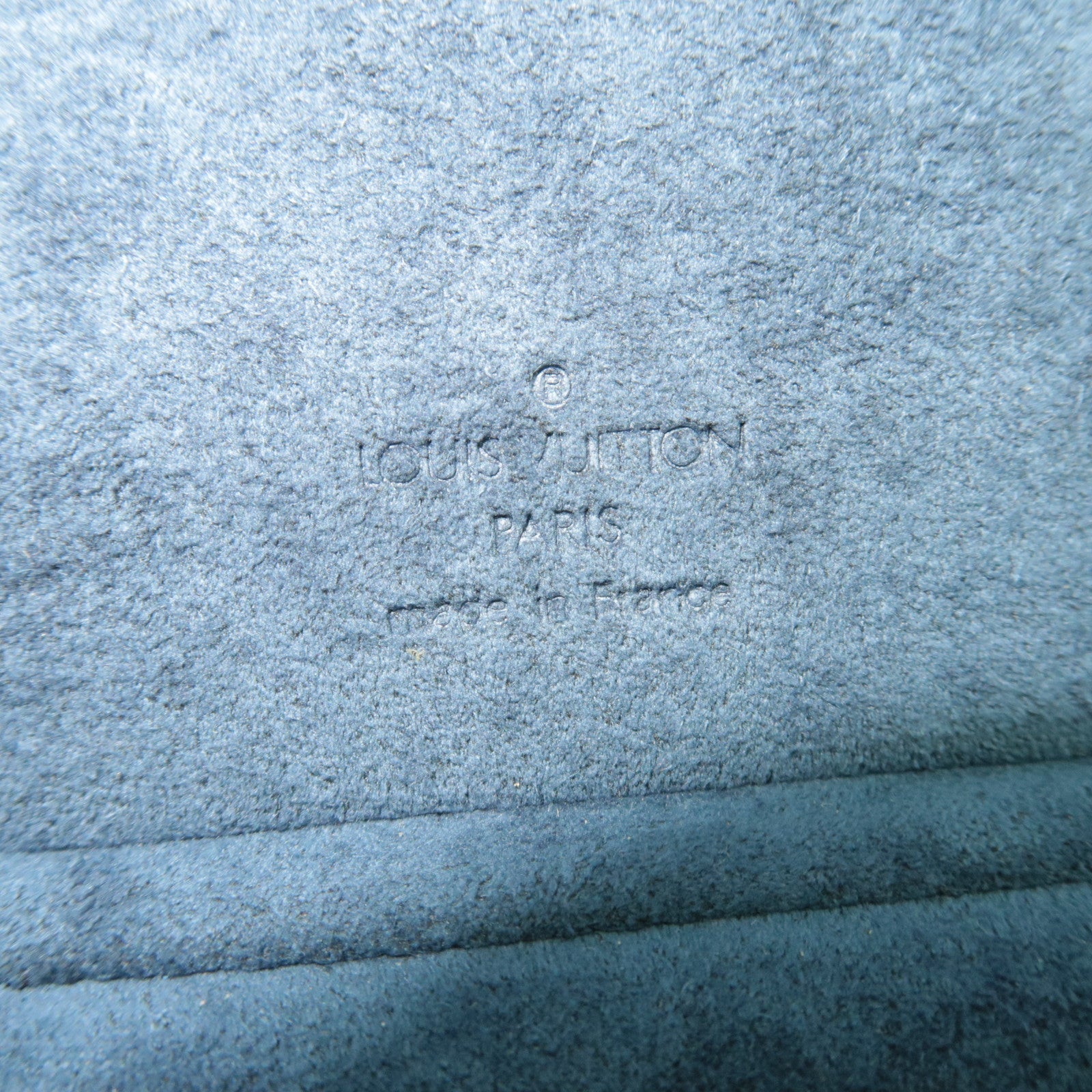 Louis Vuitton Epi Cannes M48035 / Serial unknown *Lock, key are missing