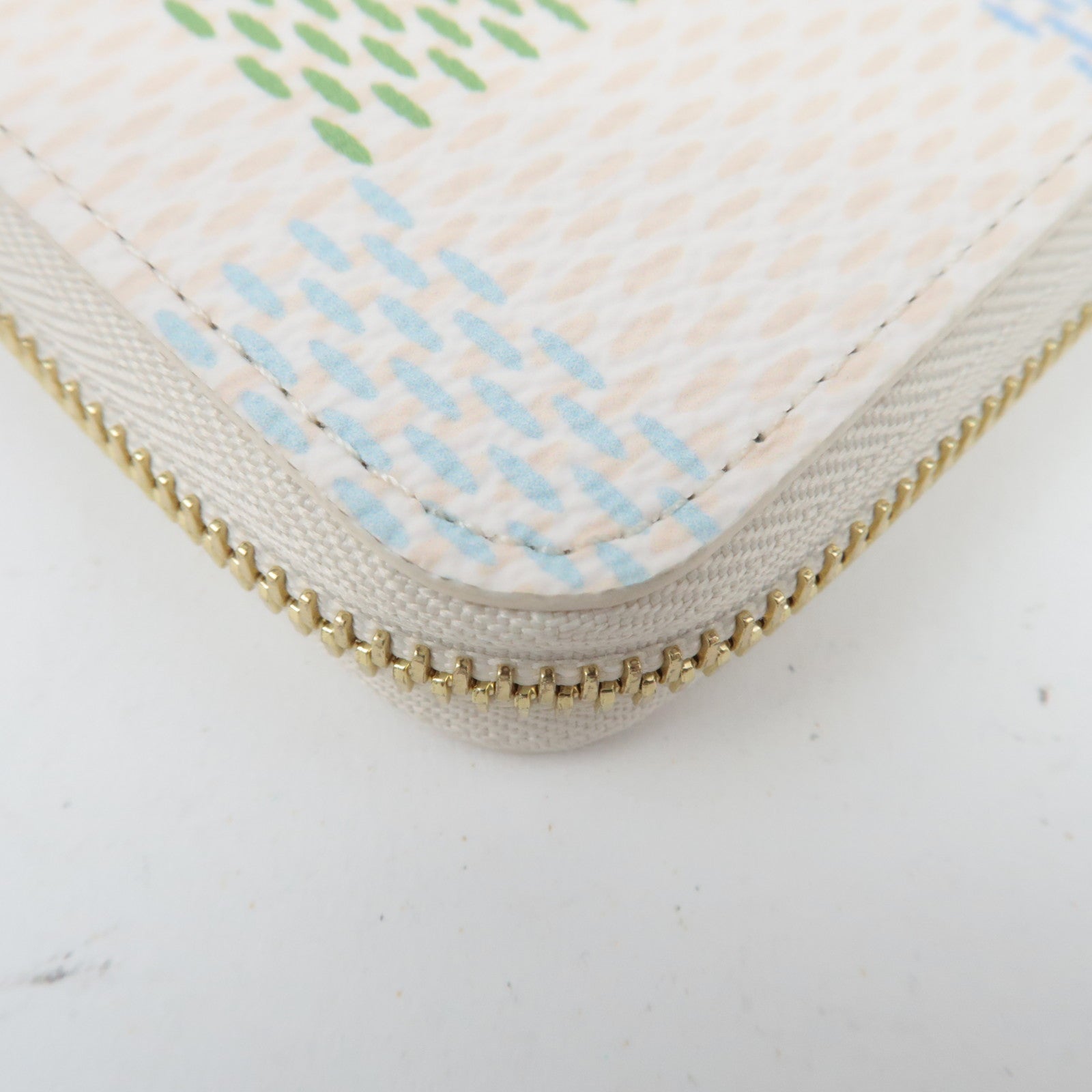 Louis Vuitton Damierlicious Zippy Wallet Pistachio N40748/RFID *Box, Dust bag
