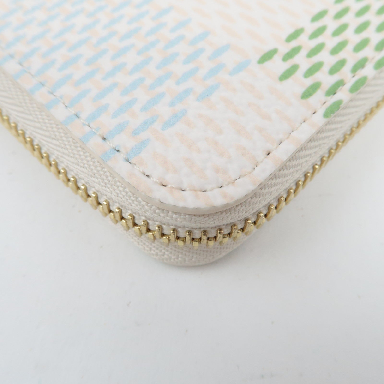 Louis Vuitton Damierlicious Zippy Wallet Pistachio N40748/RFID *Box, Dust bag