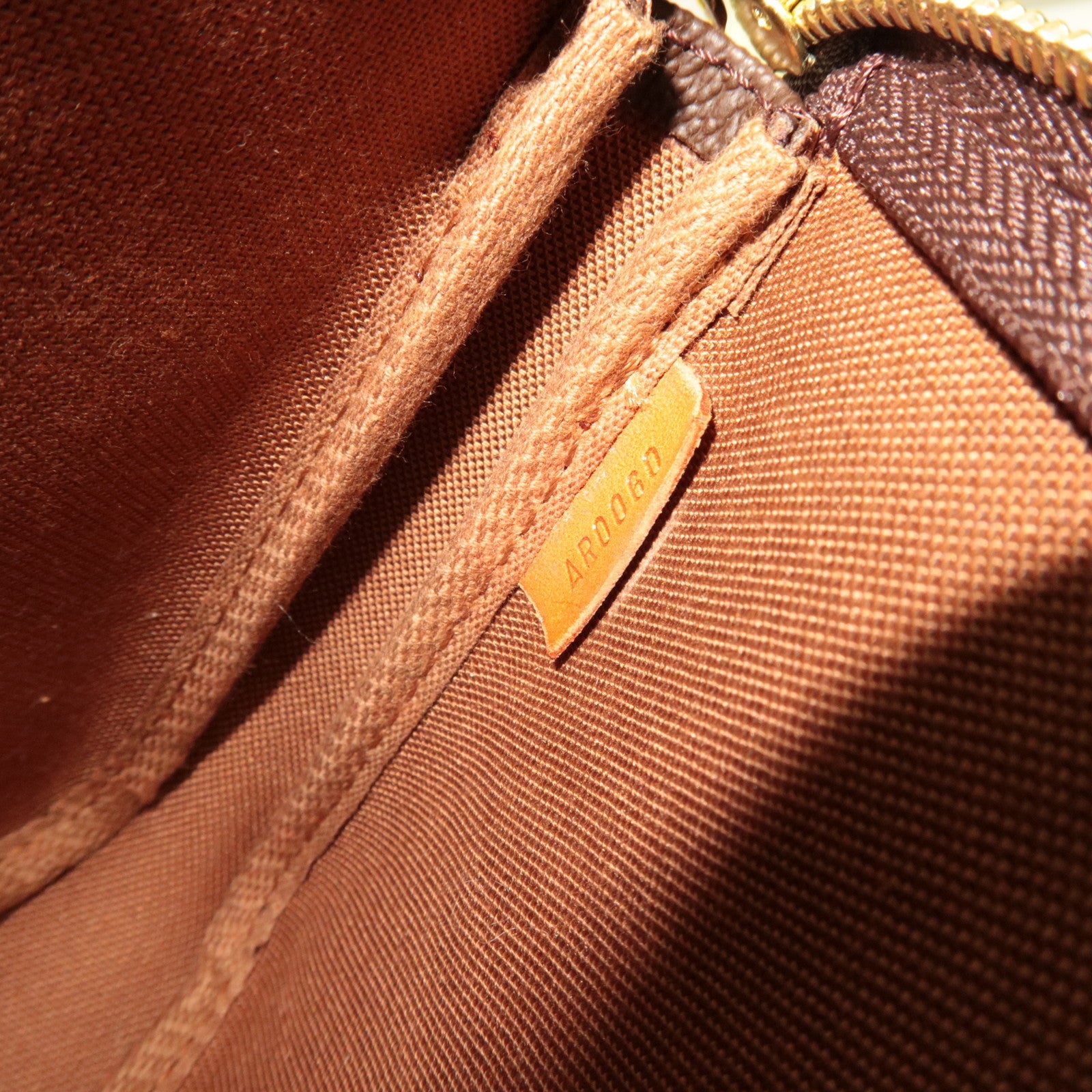 Louis Vuitton Monogram Pochette Accessoires M51980/AR0060 