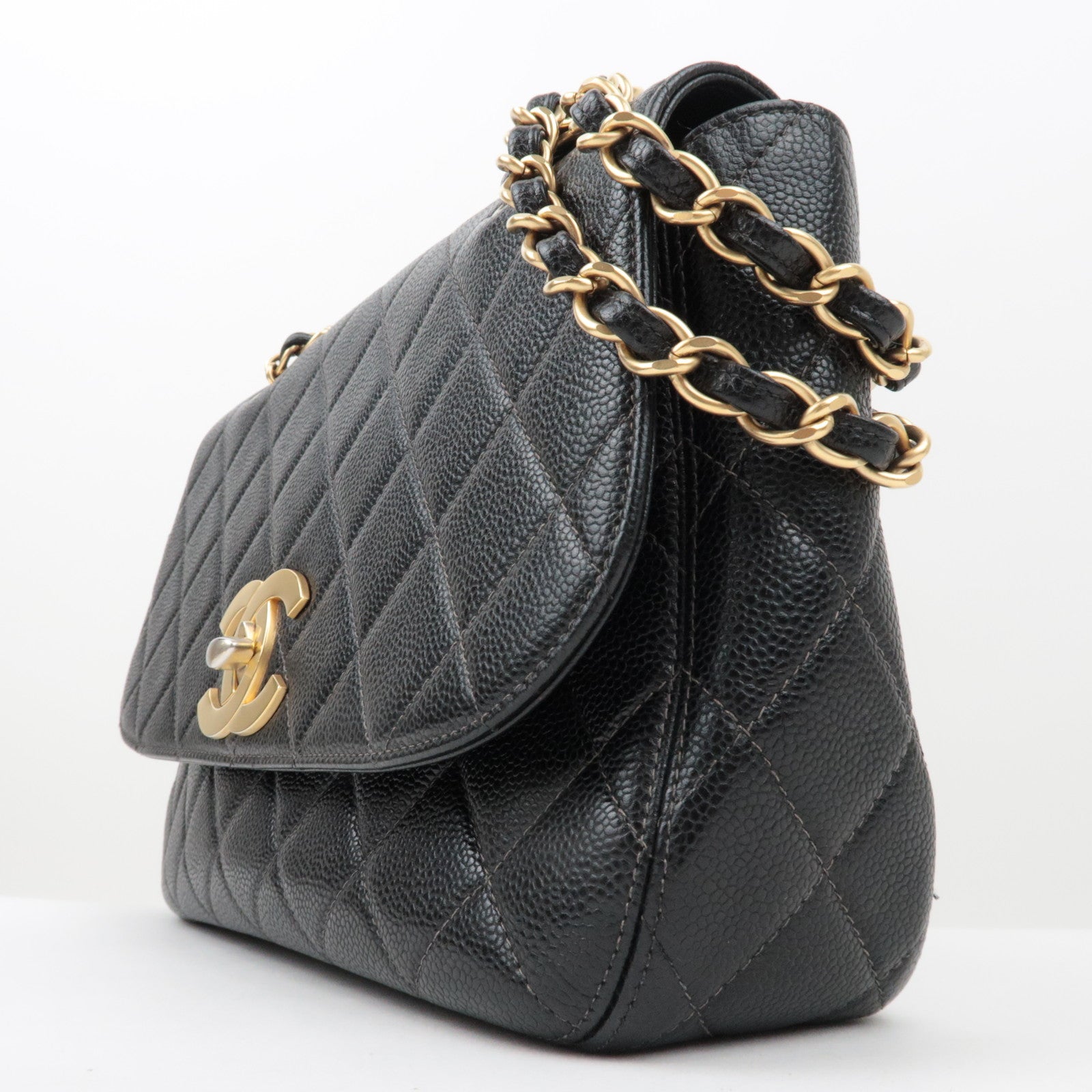 CHANEL Matelasse Caviar Skin Big Coco Chain Bag Black