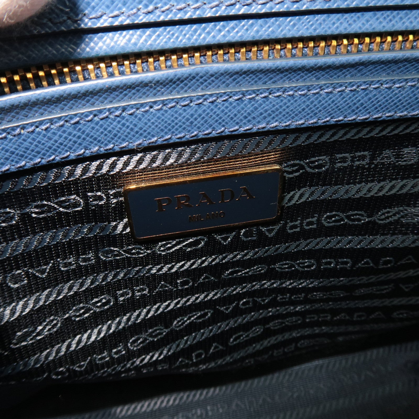 PRADA Saffiano Leather Galleria Bag Blue BN2863 *Dust bag, Strap, G card