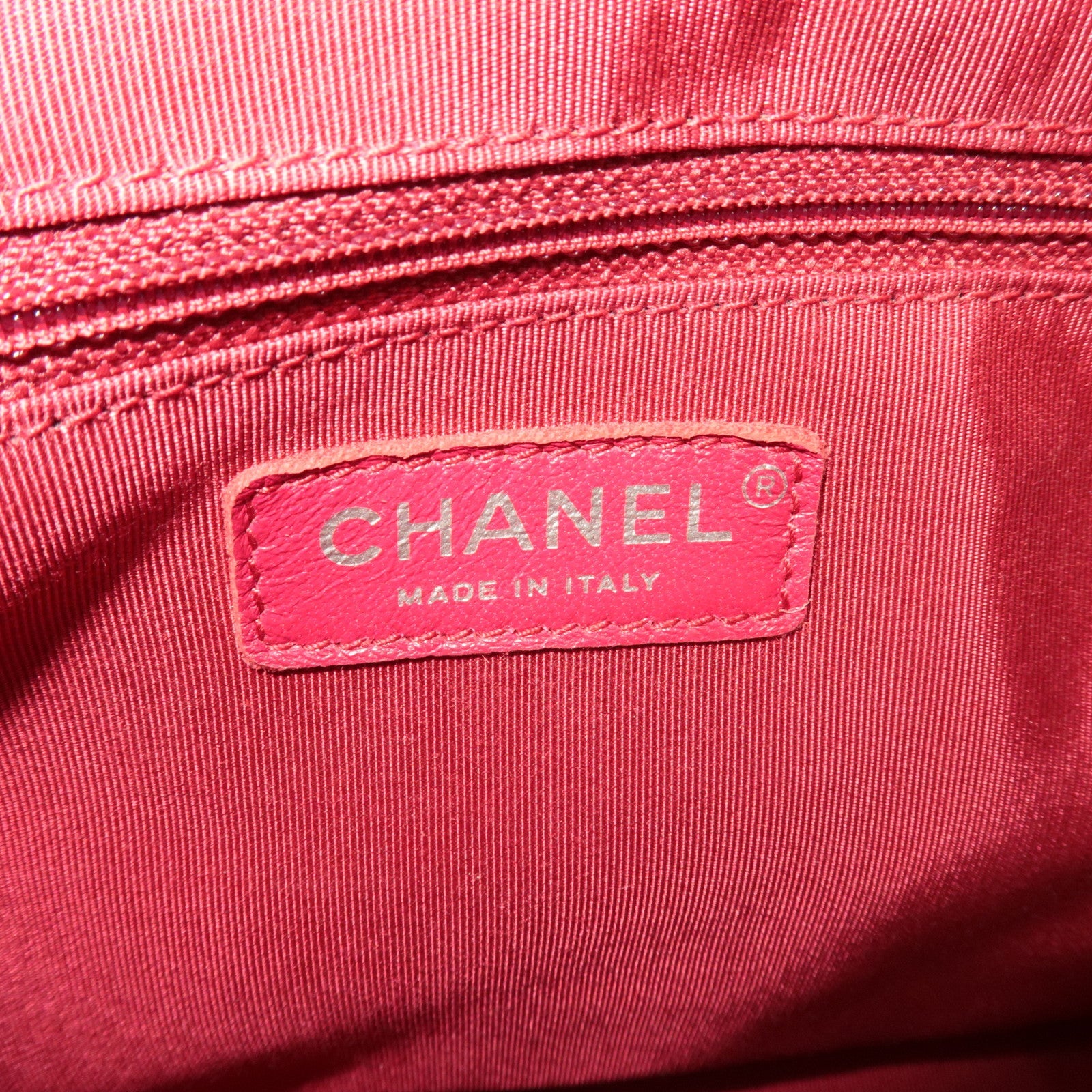 CHANEL Gabrielle Vintage Calf Chain Shoulder Bag Medium Black *Box, Dust bag, G Card