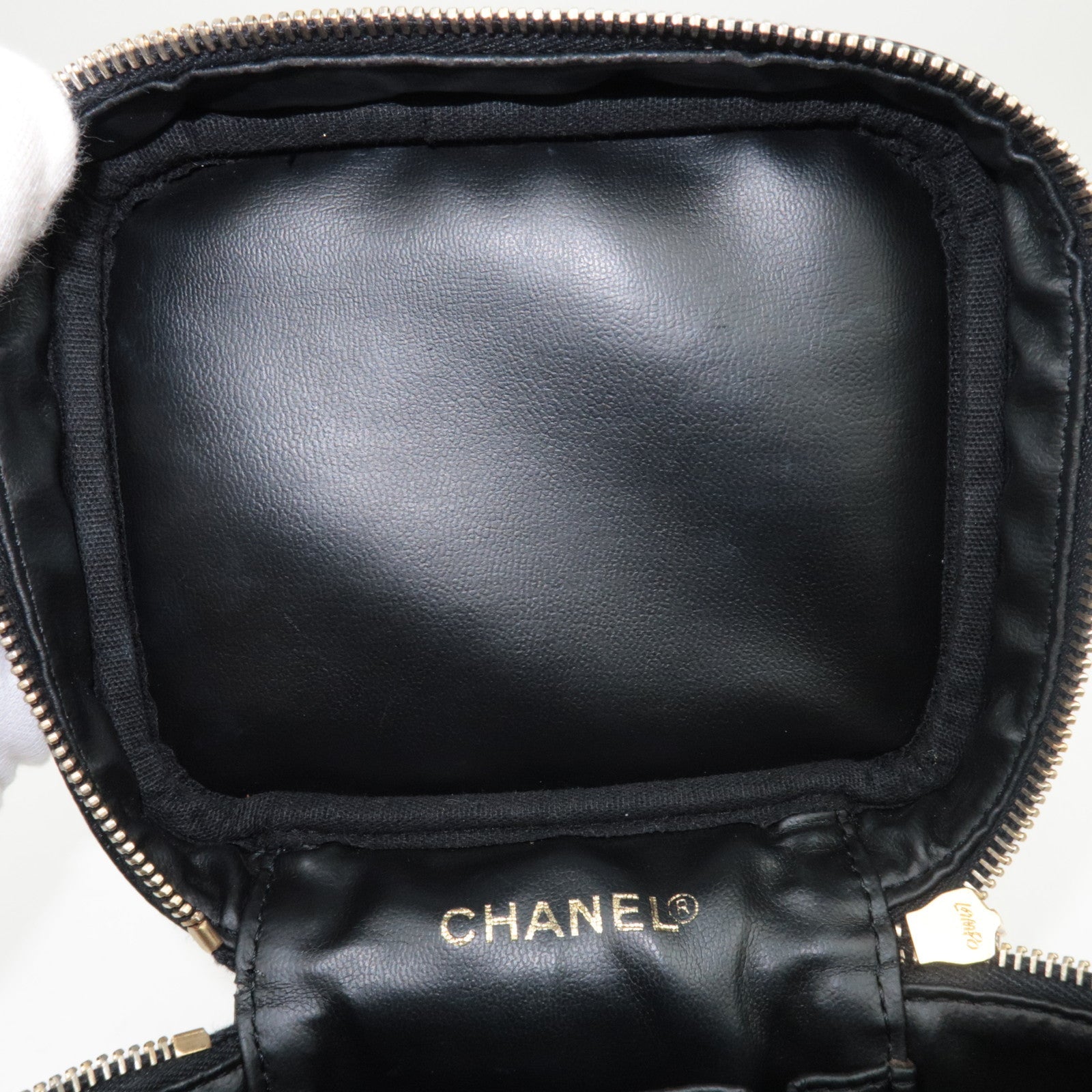 CHANEL Coco Mark Caviar Skin Vanity Bag Zwart Goud HDW A01998 