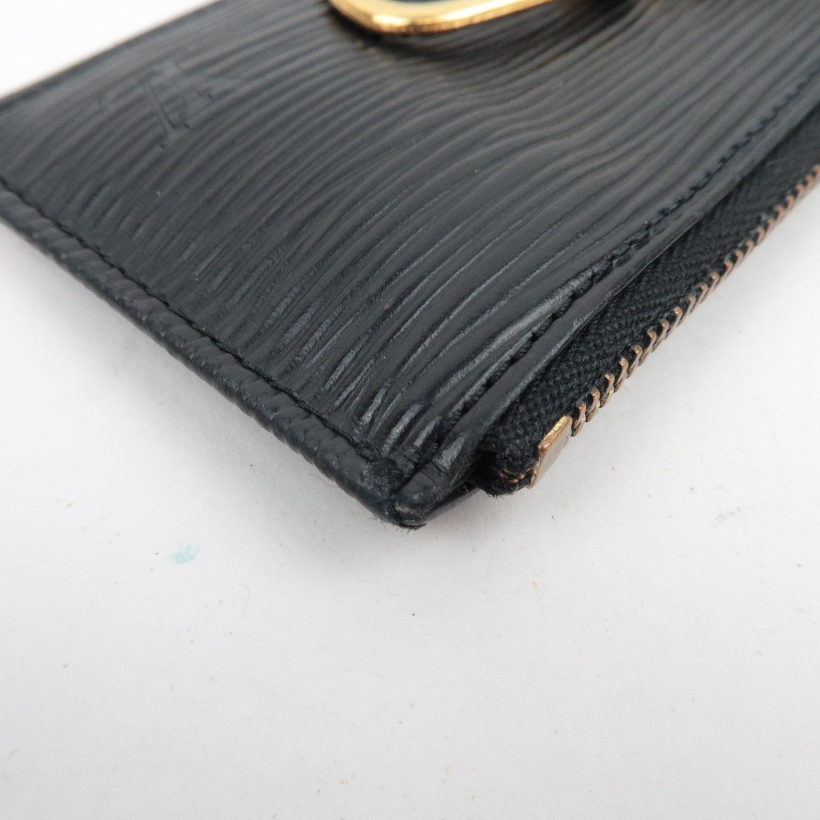 Louis Vuitton Epi Pochette Cles Muntenetui Zwart M63802/CA0010 