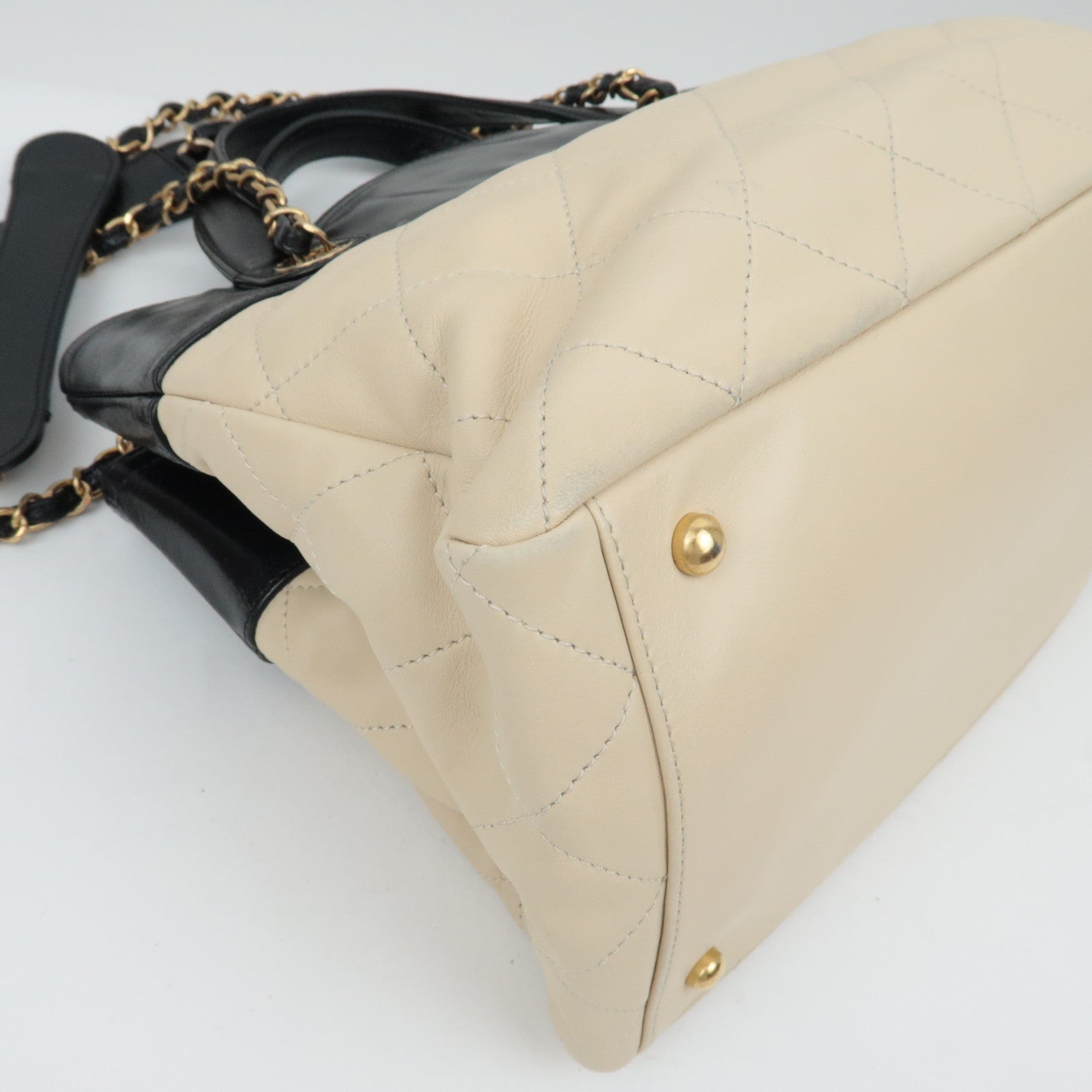 CHANEL In the Mix 2way Chain Bag Lambskin Gold HDW *Guarantee card