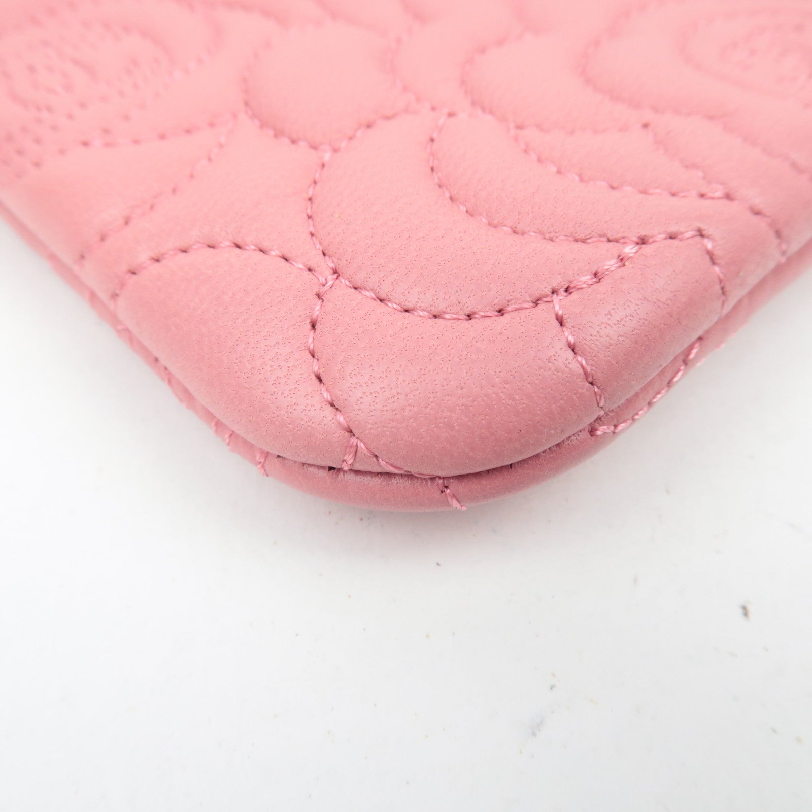 CHANEL Camelia Lambskin Clutch bag Pouch Gold HDW Pink *Guarantee Card