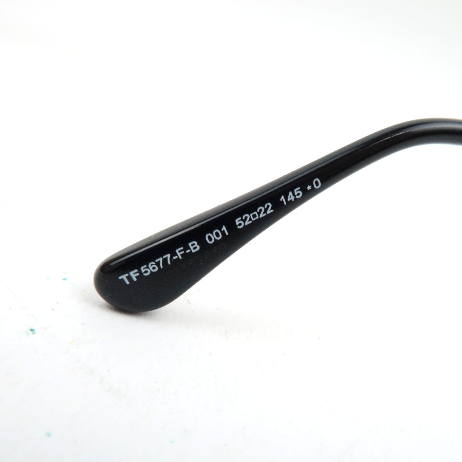 TOM FORD Zonnebril 52□22 TF5677-F *Etui 