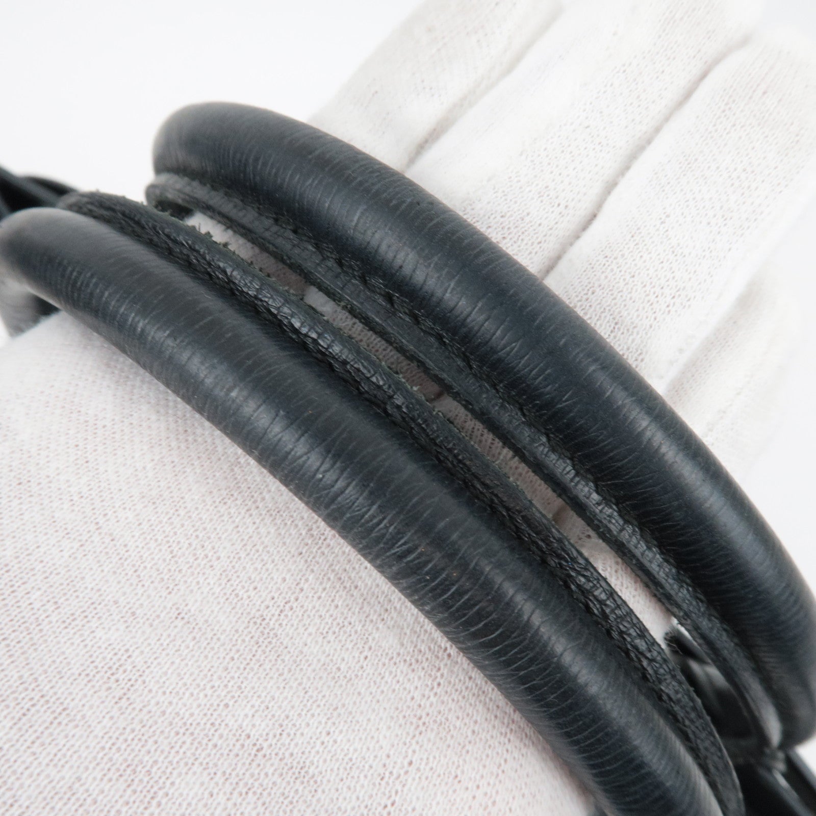 GUCCI Handbag Leather Black  002・1090