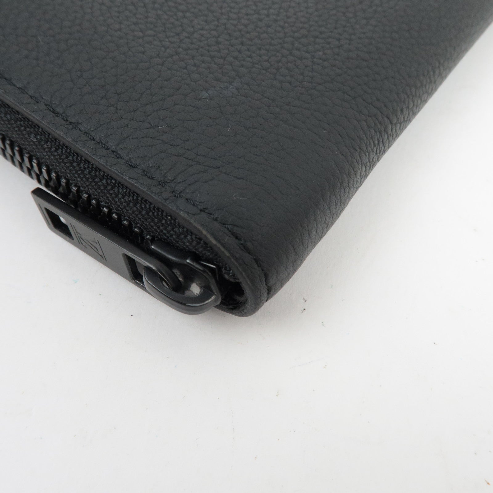 Louis Vuitton Aerogram Zippy Wallet Vertical Round Zipper Long Wallet Noir M81743 RFID *Box, Dust bag