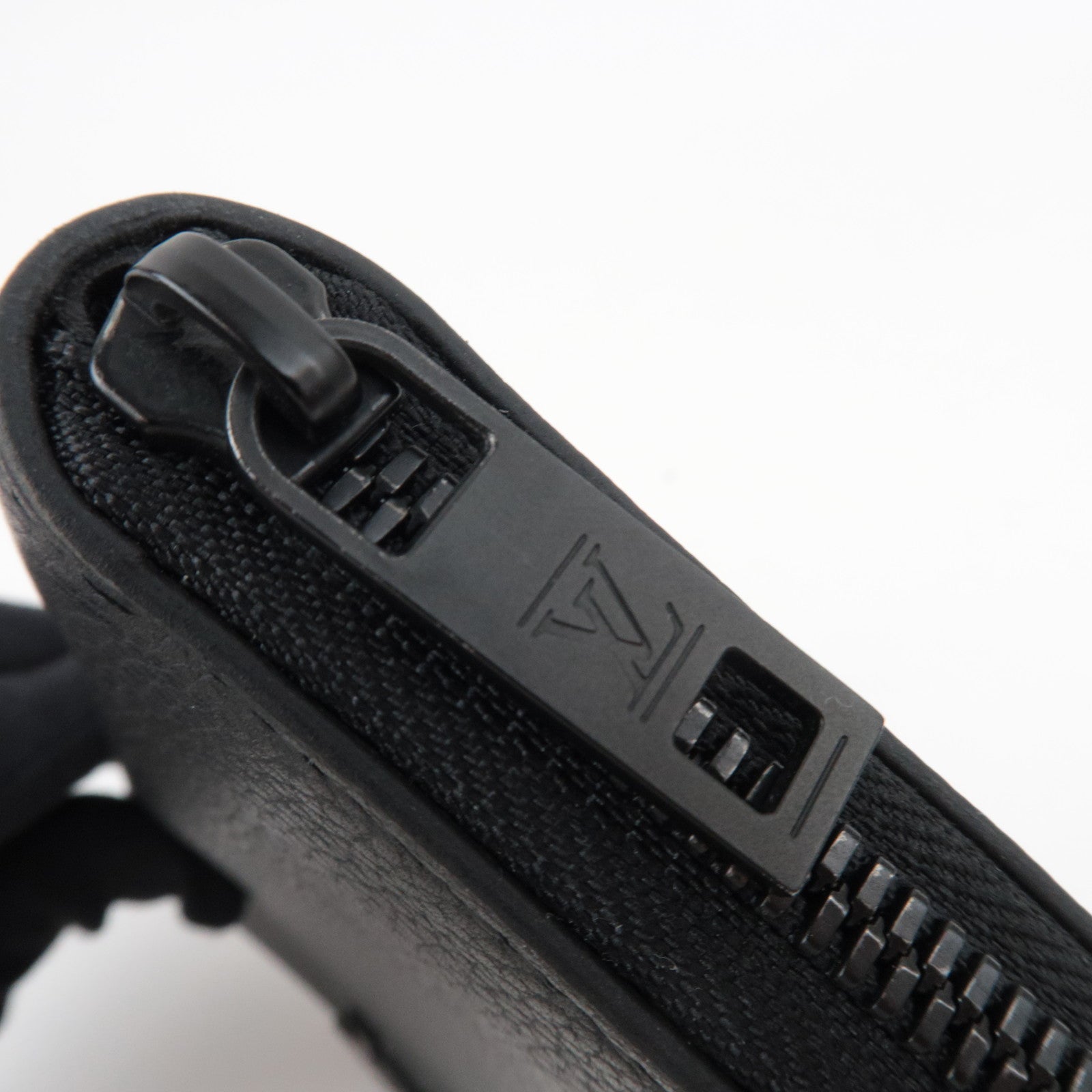 Louis Vuitton Aerogram Zippy Wallet Vertical Round Zipper Long Wallet Noir M81743 RFID *Box, Dust bag