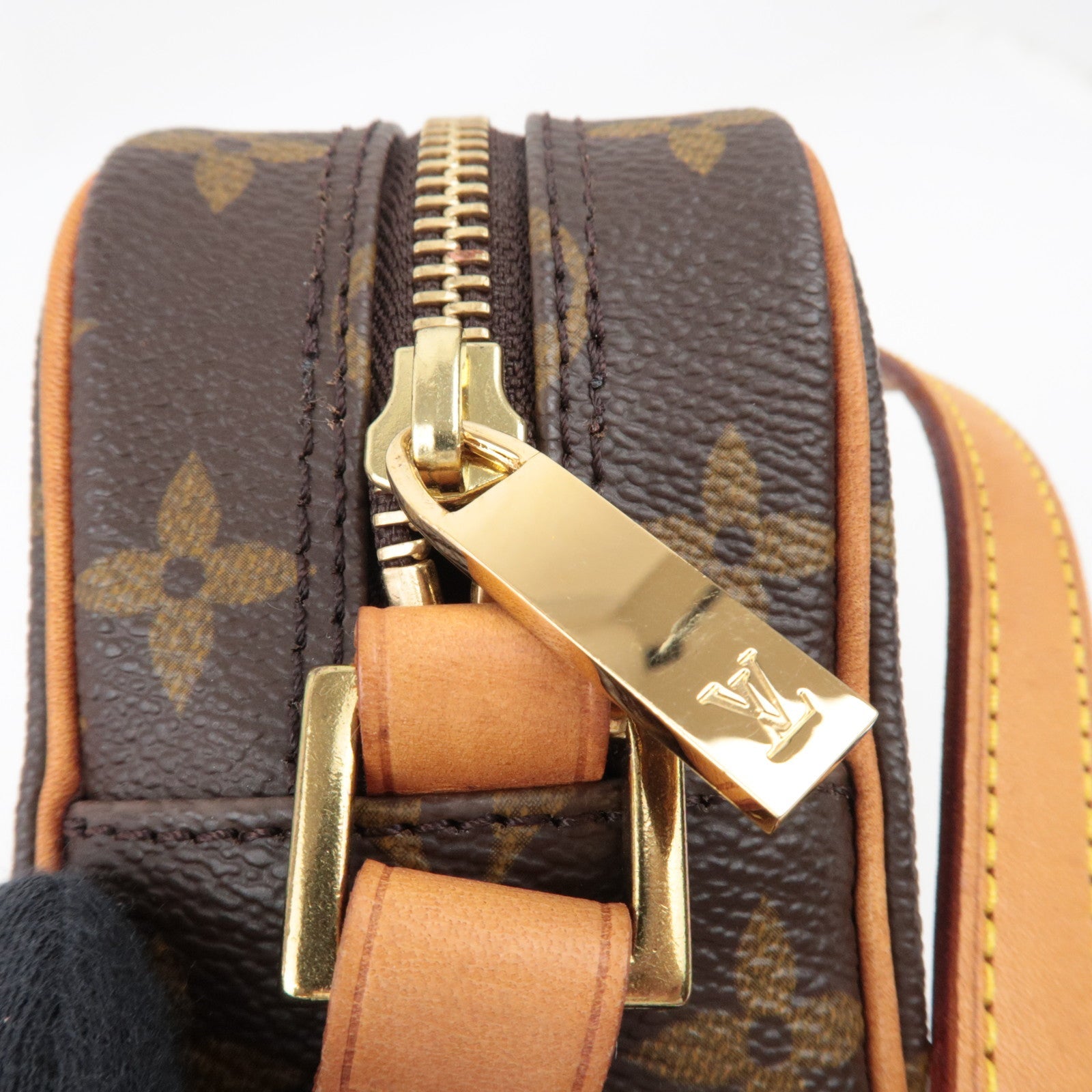 Louis Vuitton Monogram Pochette Cite Shoulder Bag M51183 MI0032 *Dust bag