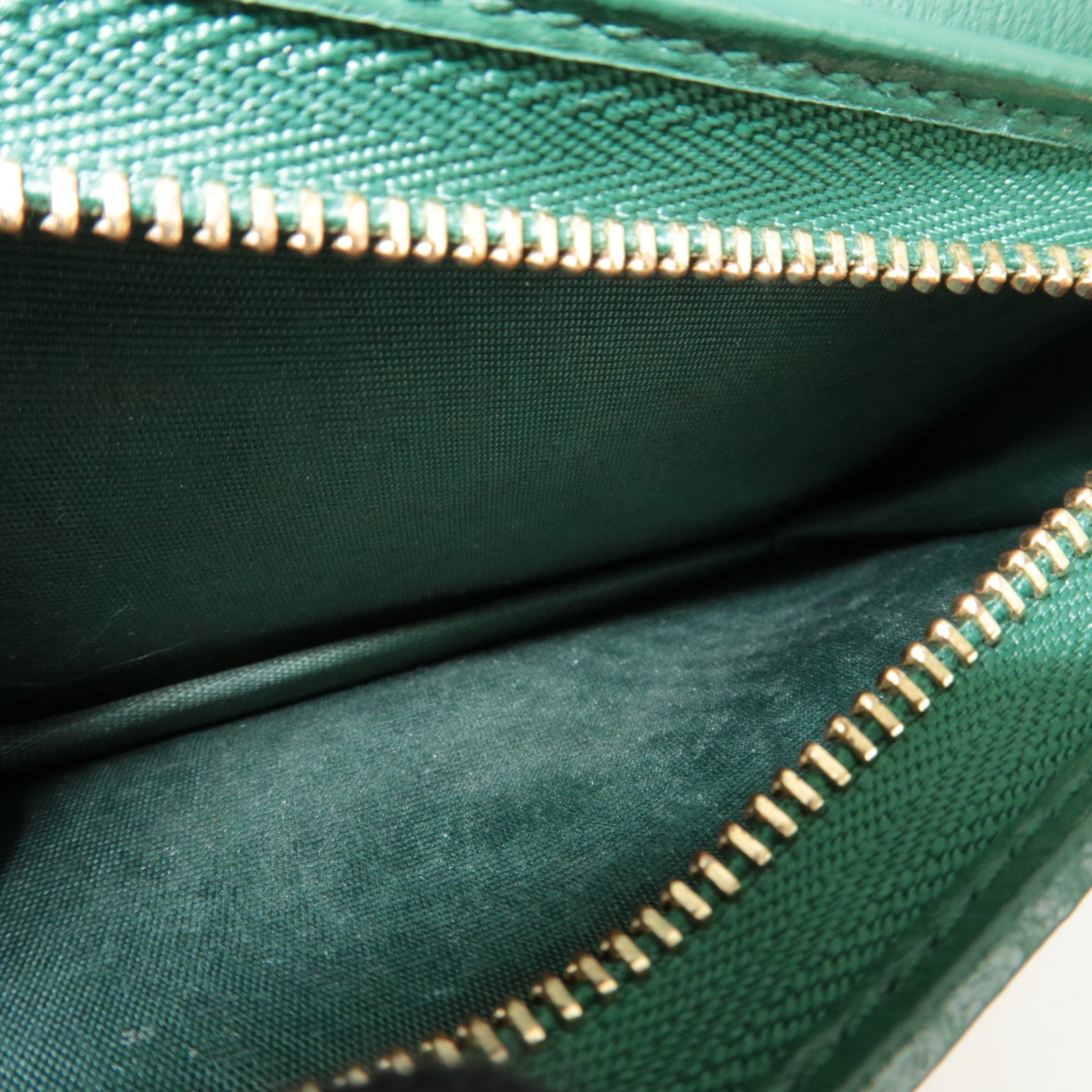 GUCCI Horsebit Bi-Fold Wallet Leather Green 621887 *Box, dust bag