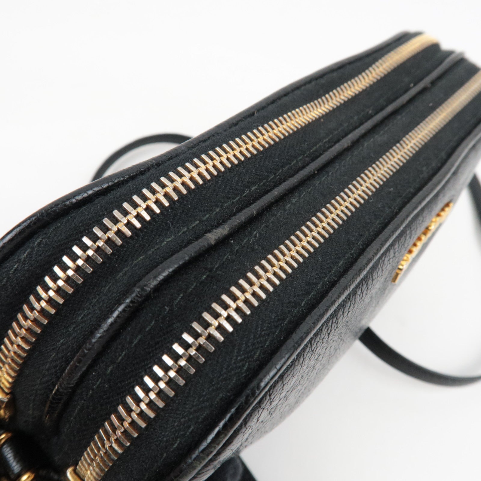 MIU MIU Shoulder Bag Pouch Leather Black 5ZH011 *Box, Strap, Guarantee card