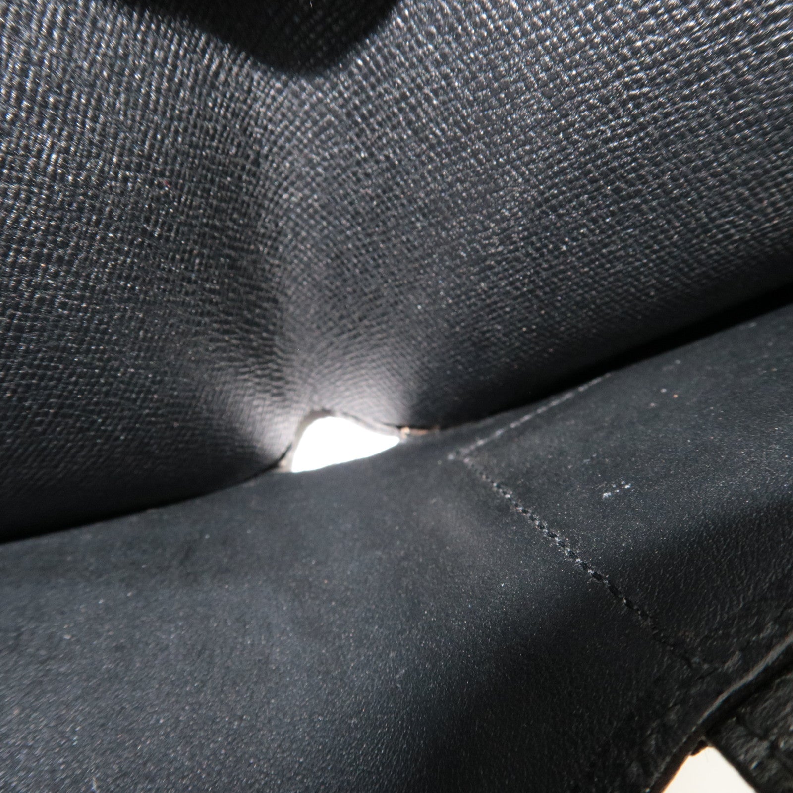 Louis Vuitton Epi Portefeuille Marco Bi Fold Wallet Noir M63652 SP0016