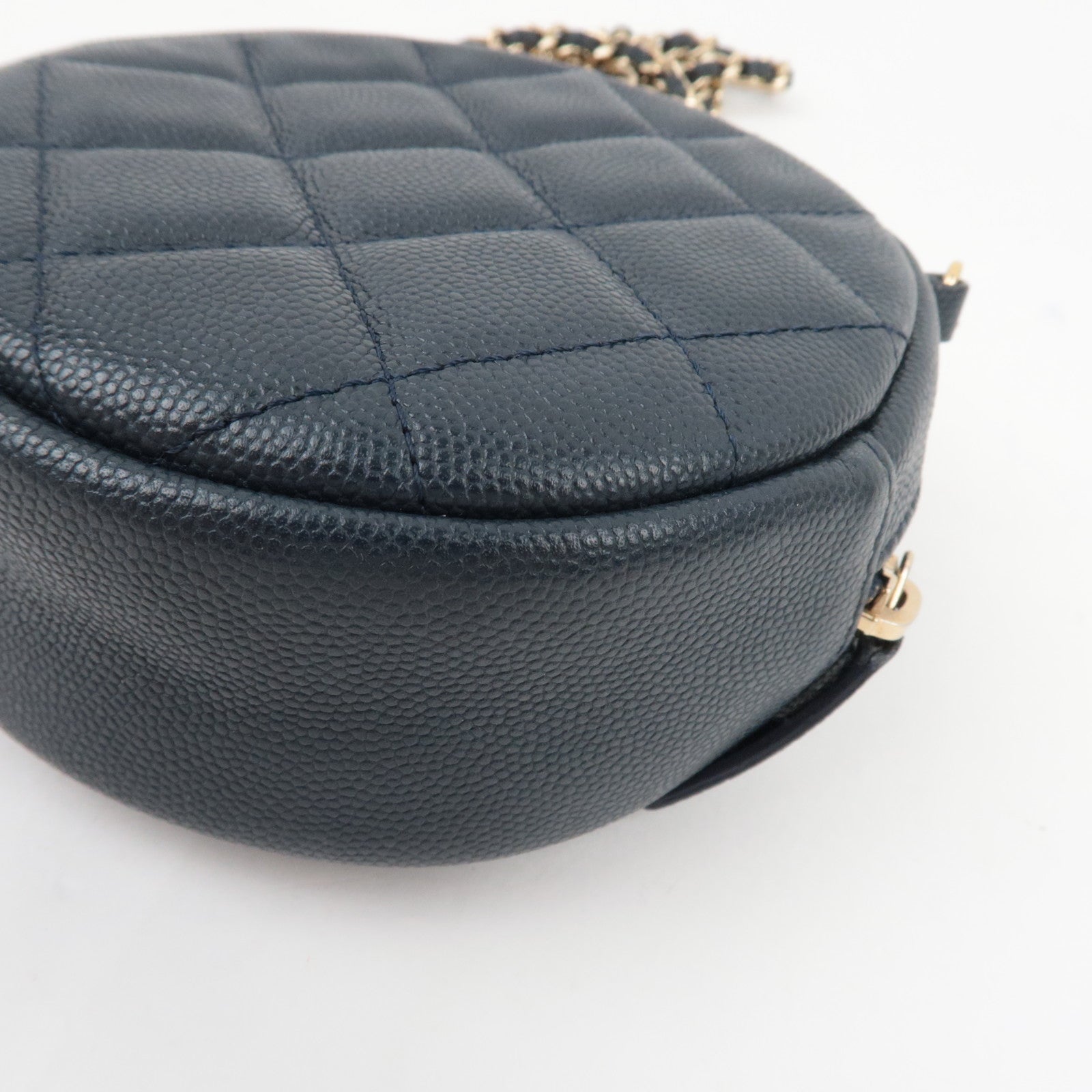 CHANEL Round Chain Shoulder Bag Caviar Skin Navy 26530997