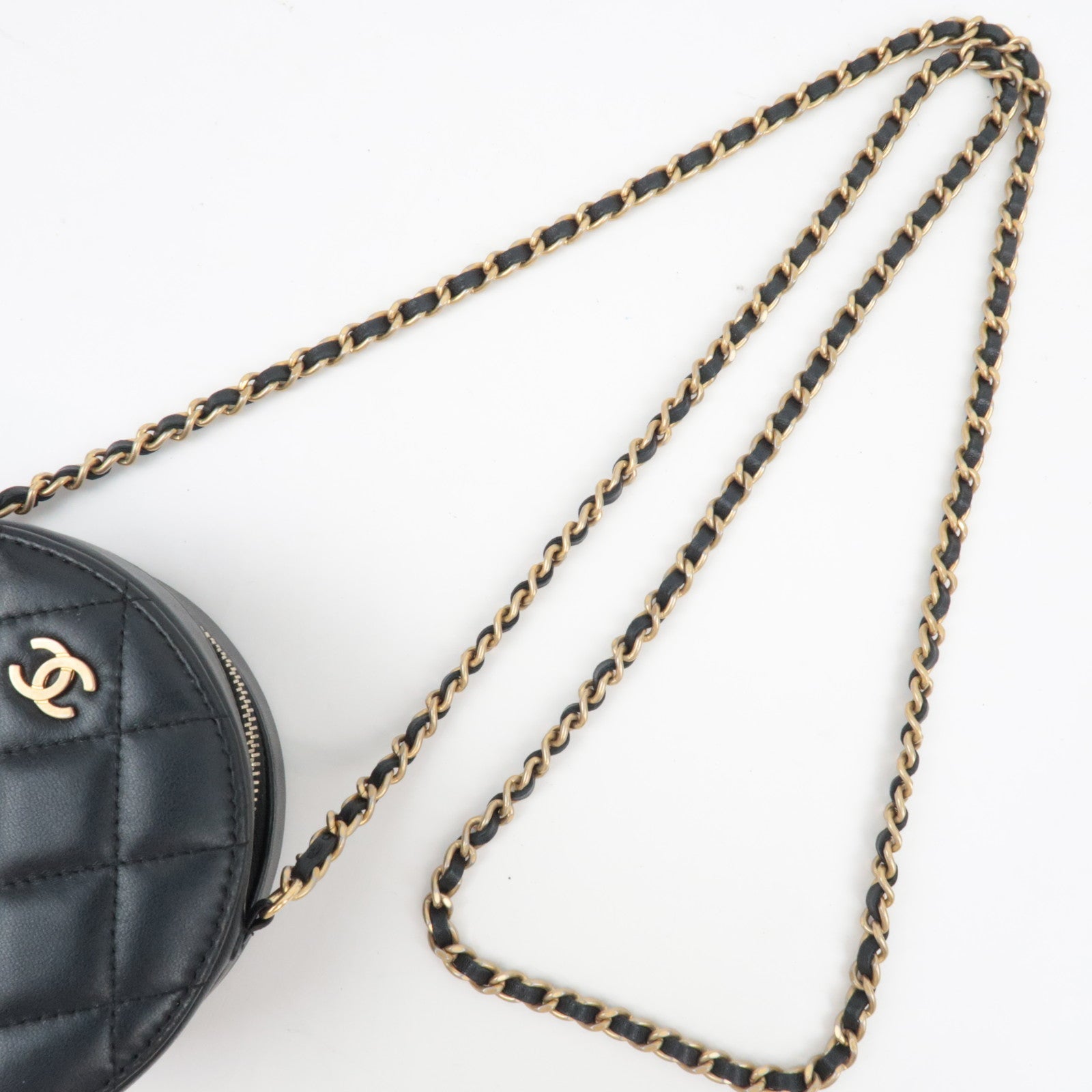 CHANEL Matelasse Round Chain Shoulder Bag Lambskin Black 27836776 *G card