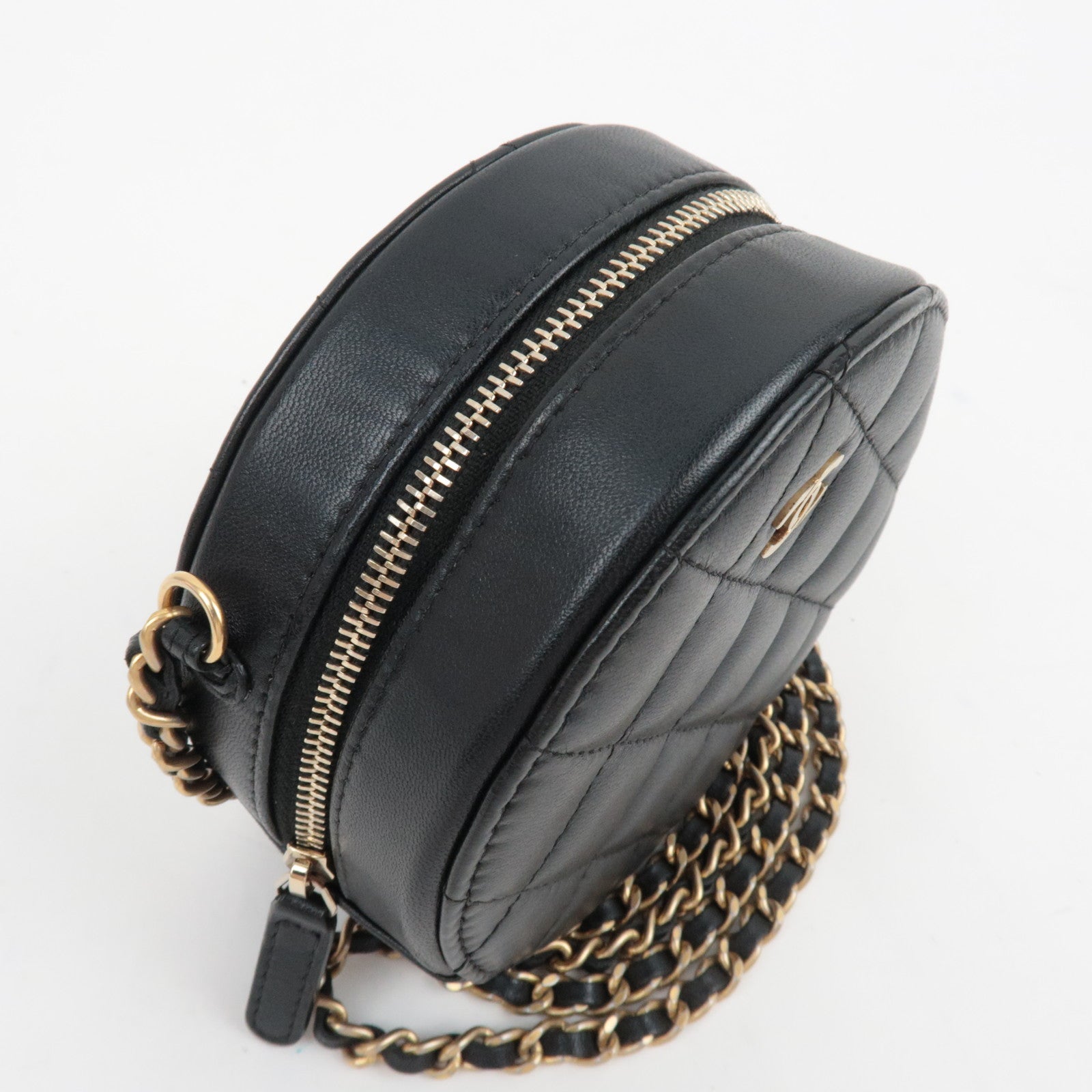 CHANEL Matelasse Round Chain Shoulder Bag Lambskin Black 27836776 *G card