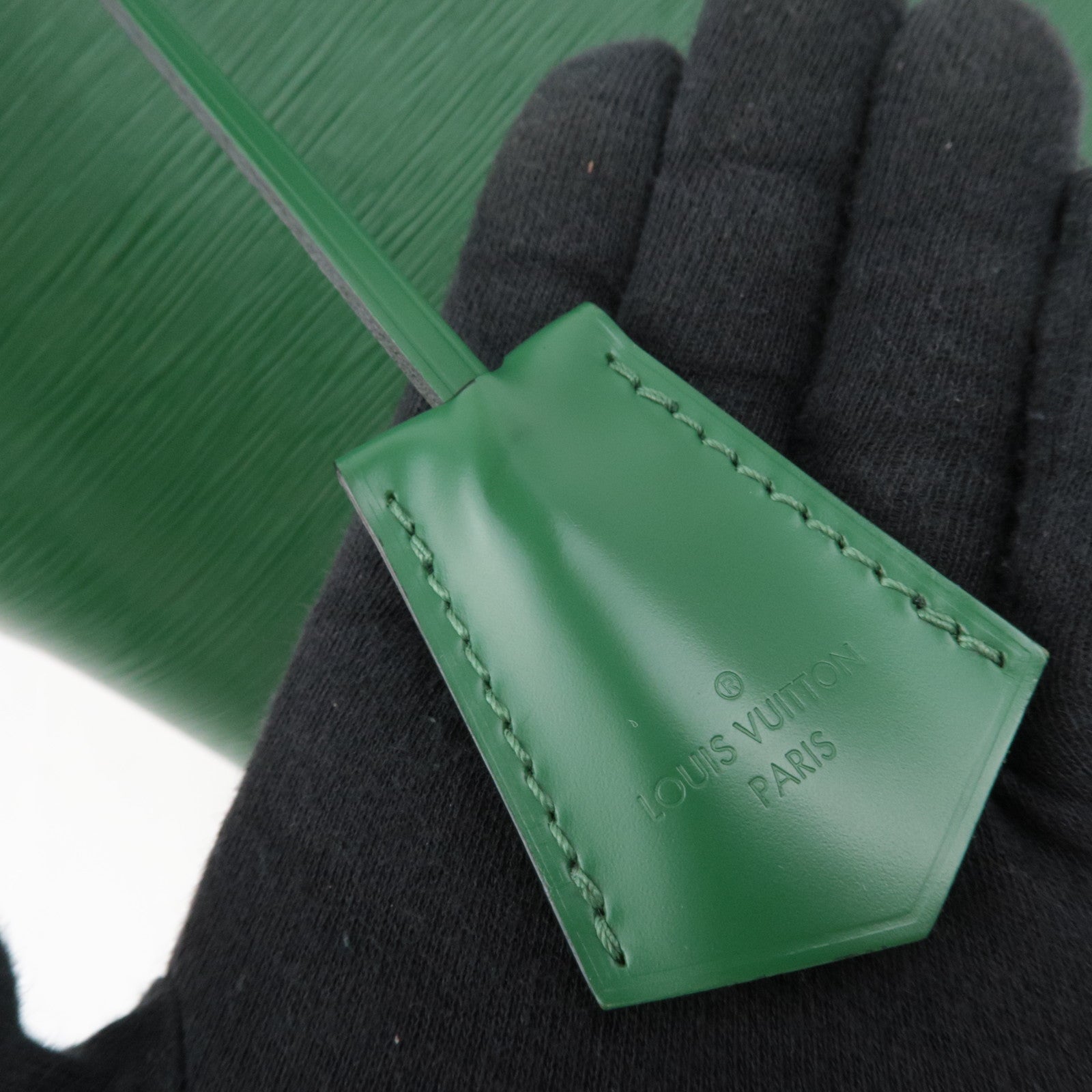 Louis Vuitton Epi Alma GM Handbag Menthe M40627 MI1193 *Key Lock, Clochette