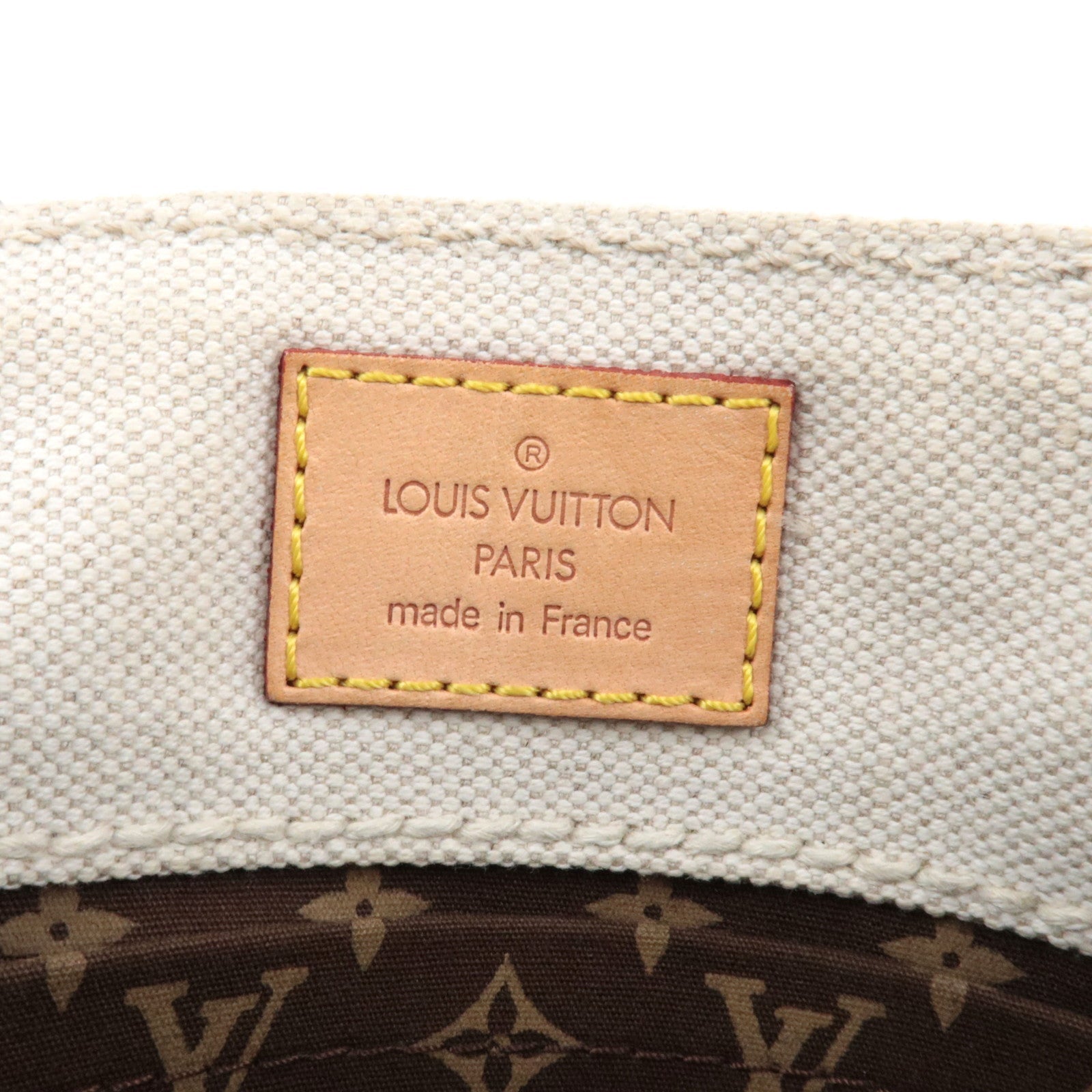 Louis Vuitton Cruise Line Globe Shopper PM Bordeaux M95115 MI1015