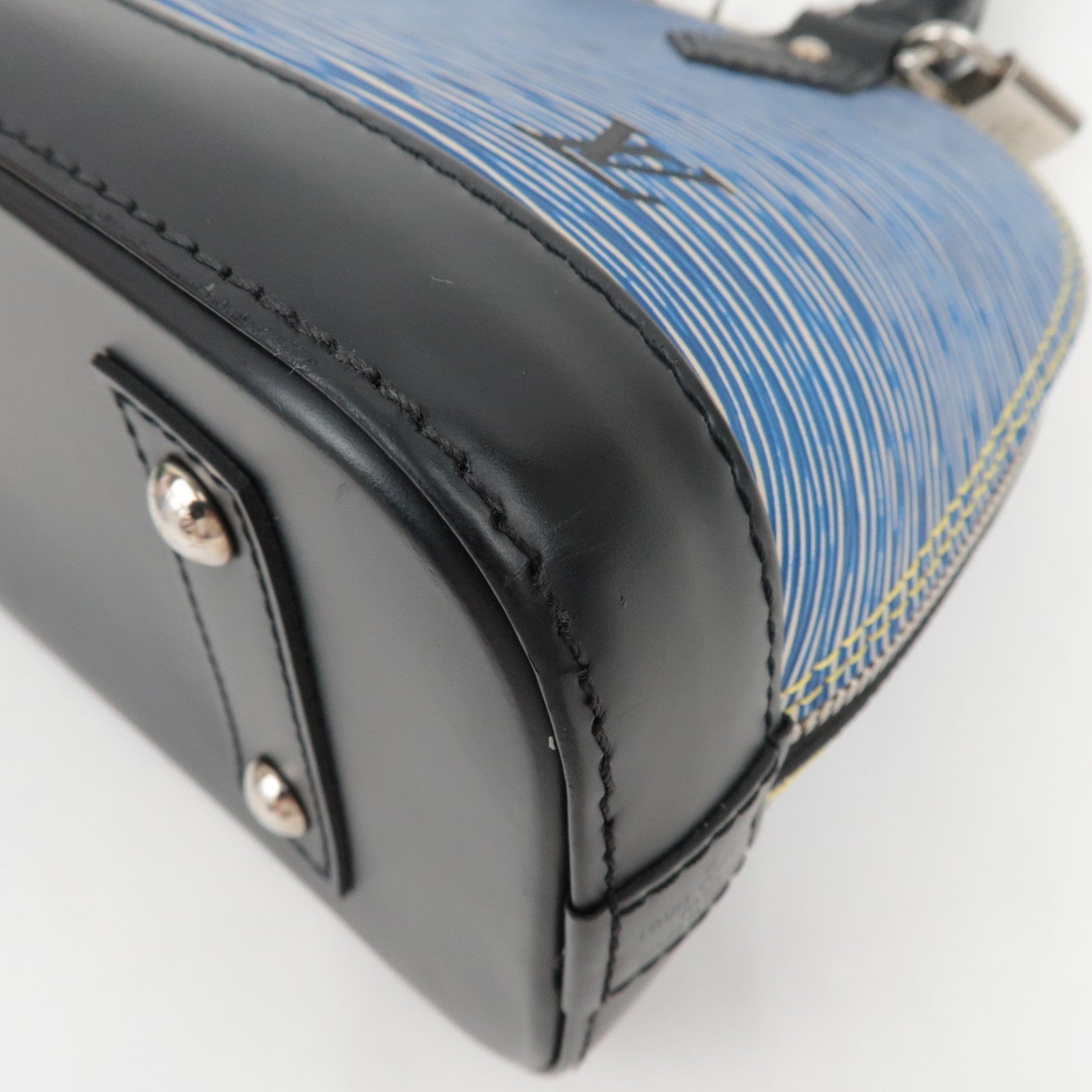 Louis Vuitton Epi Denim Alma BB 2way bag Denim Blue M41437 SN0158 *Strap, Key Lock, clochette