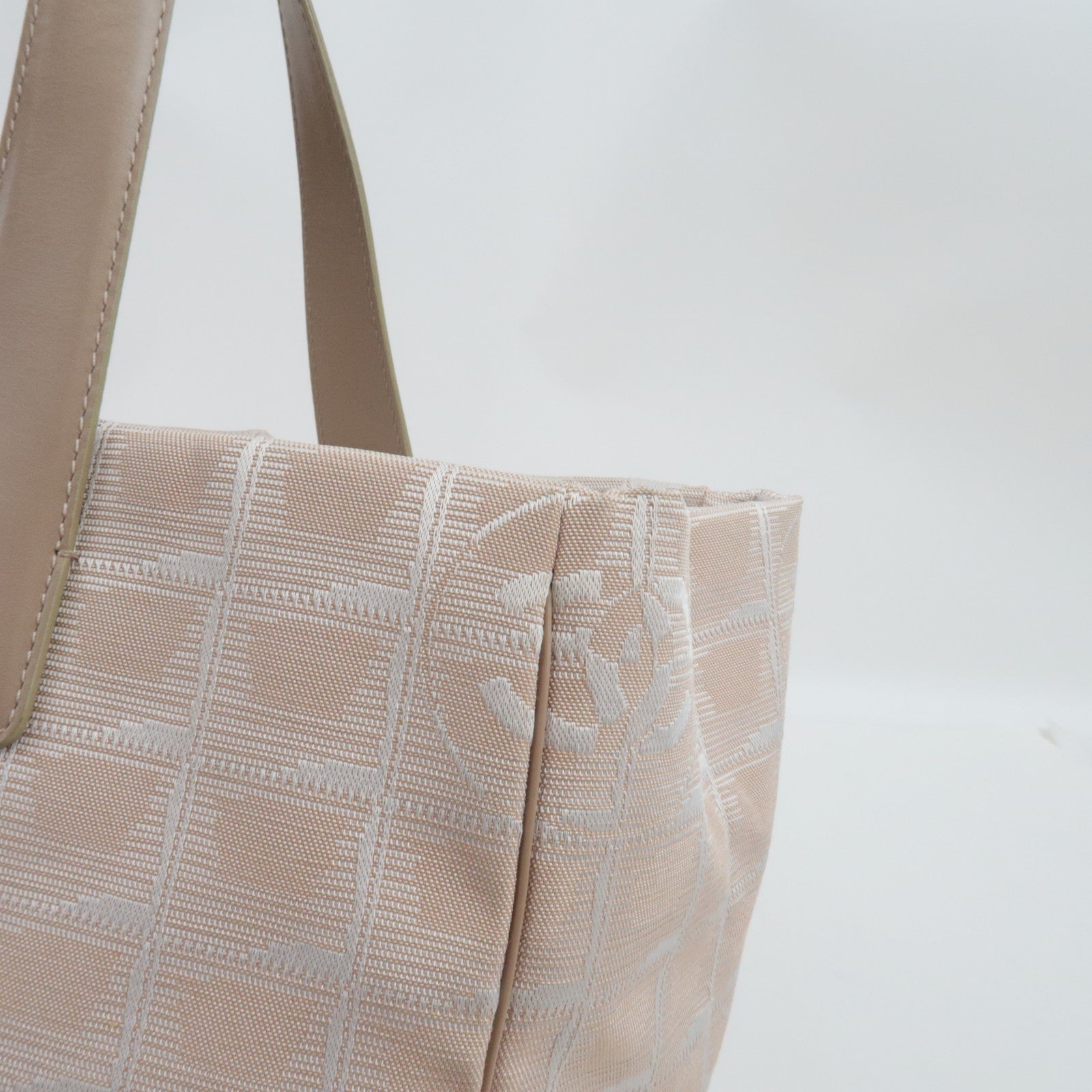 CHANEL New Travel Line Tote MM Nylon Jacquard Leather Beige A15991 8171148 *Dust bag