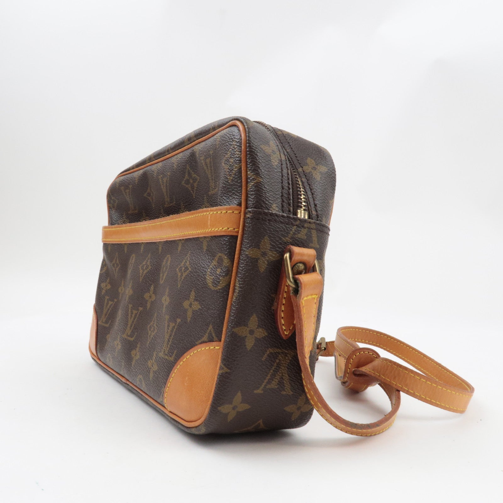 Louis Vuitton Monogram Trocadero 27 Shoulder bag M51274 884NO