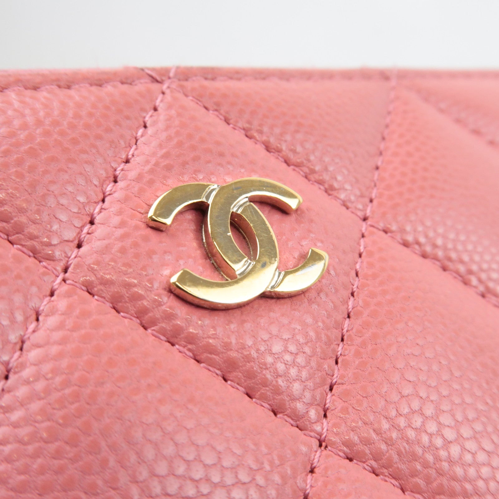 CHANEL Matelasse Round Zipper Long Wallet Caviar Skin Pink *Box, Dust bag, G card