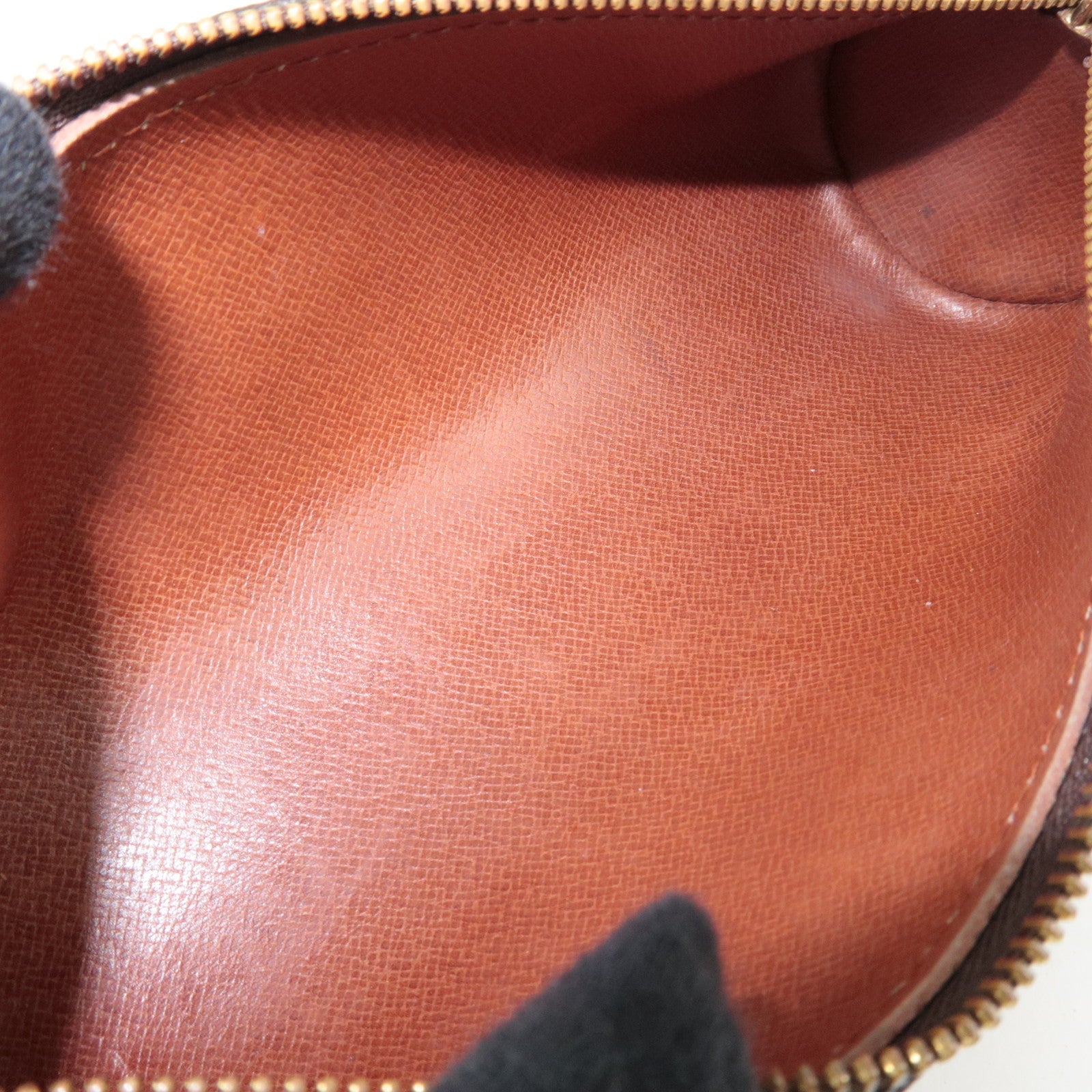 Louis Vuitton Monogram Trousse Ronde Mini Pouch M47630 8910RA