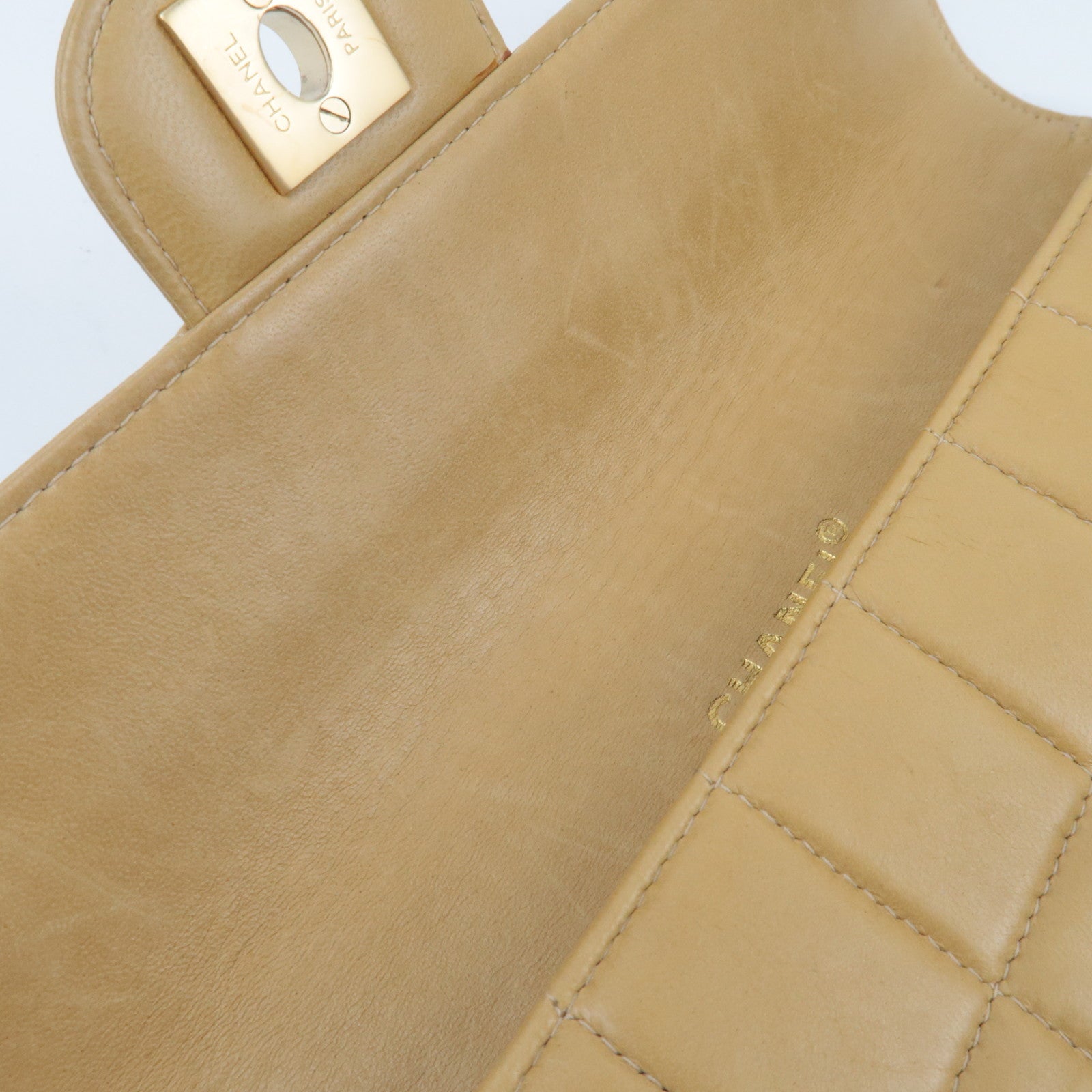 CHANEL Chocobar Chain Shoulder Bag Lambskin Beige Gold HDW *Box, G card