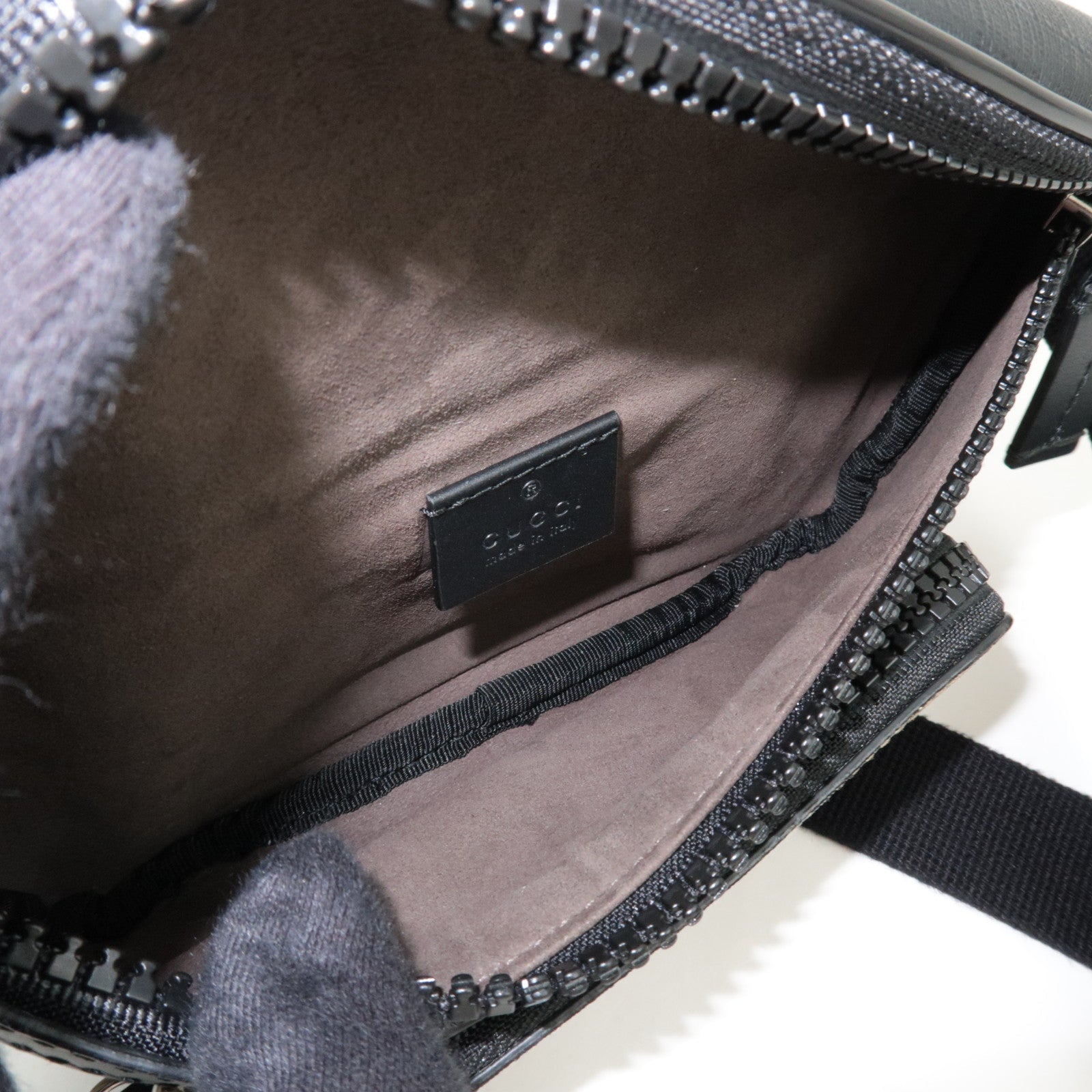 GUCCI Waist Bag Body Bag GG Supreme Leather Beige Black 450946