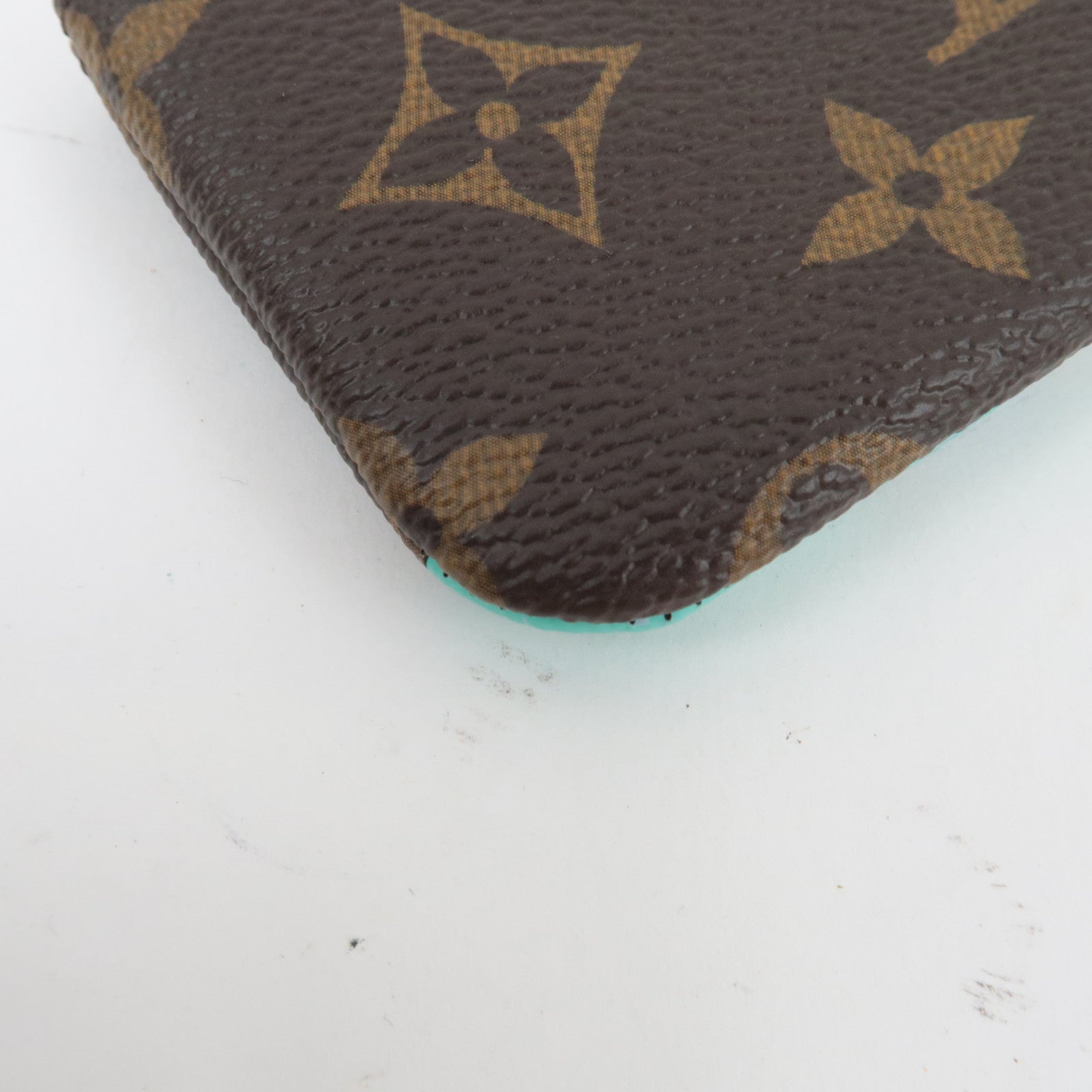 Louis Vuitton Monogram Vivienne Holiday Pochette Cles Coin Case M82615 CT3213 *Box, Dust bag
