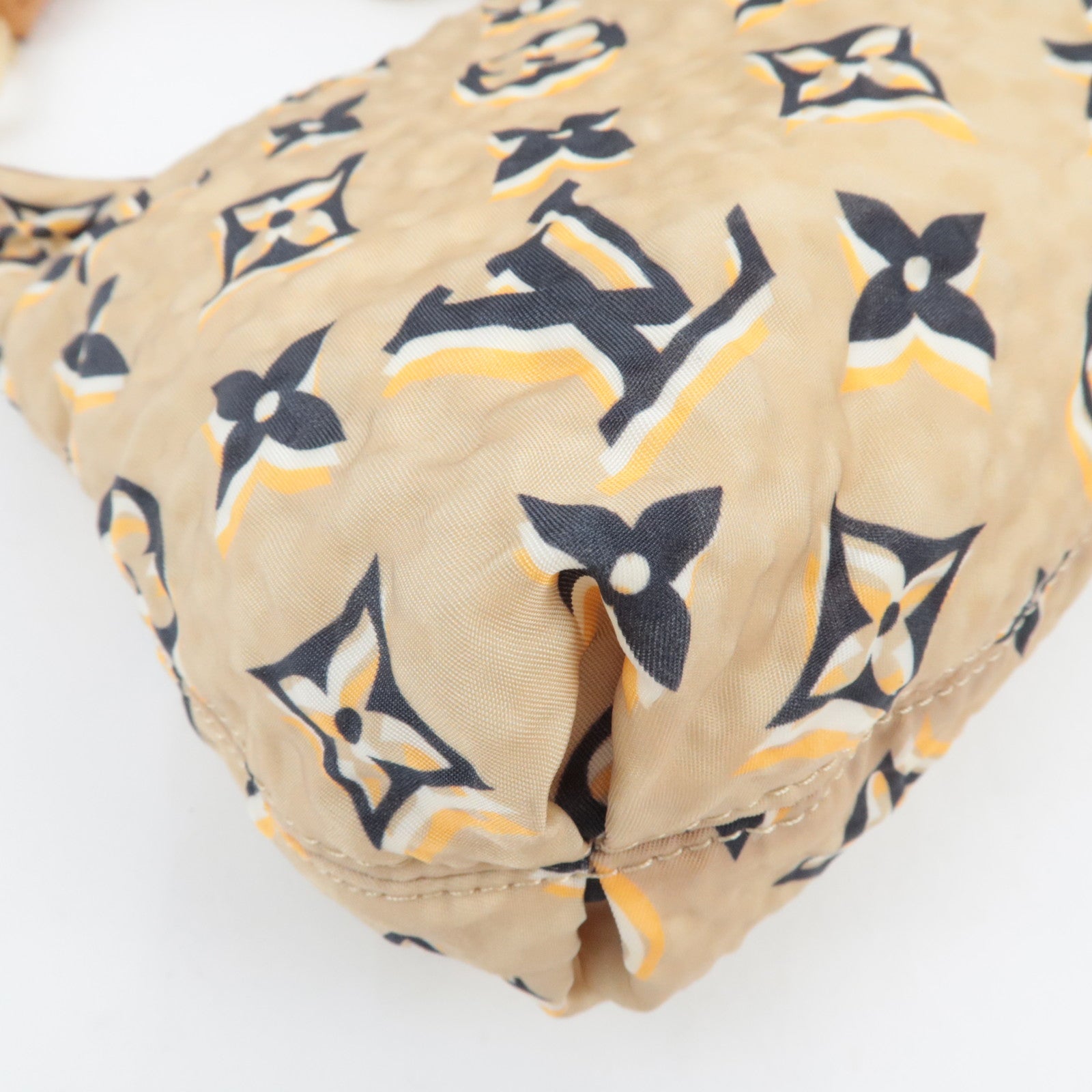 Louis Vuitton Cruise Line 2010 Bulle PM One Shoulder Bag Beige M40239 FO4009