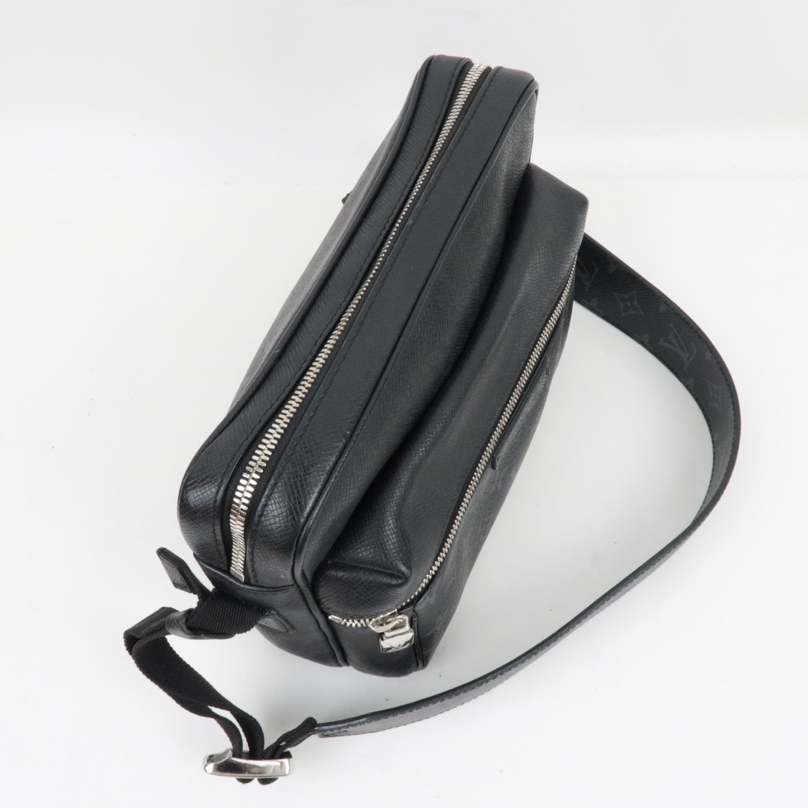 Louis Vuitton Monogram Eclipse Outdoor Messenger PM Shoulder Bag M30233 RFID *Box, Dust bag