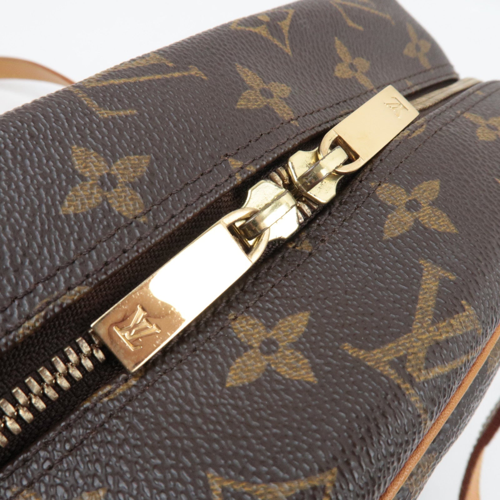 Louis Vuitton Monogram Cite MM Shoulder Bag M51182 FL1002